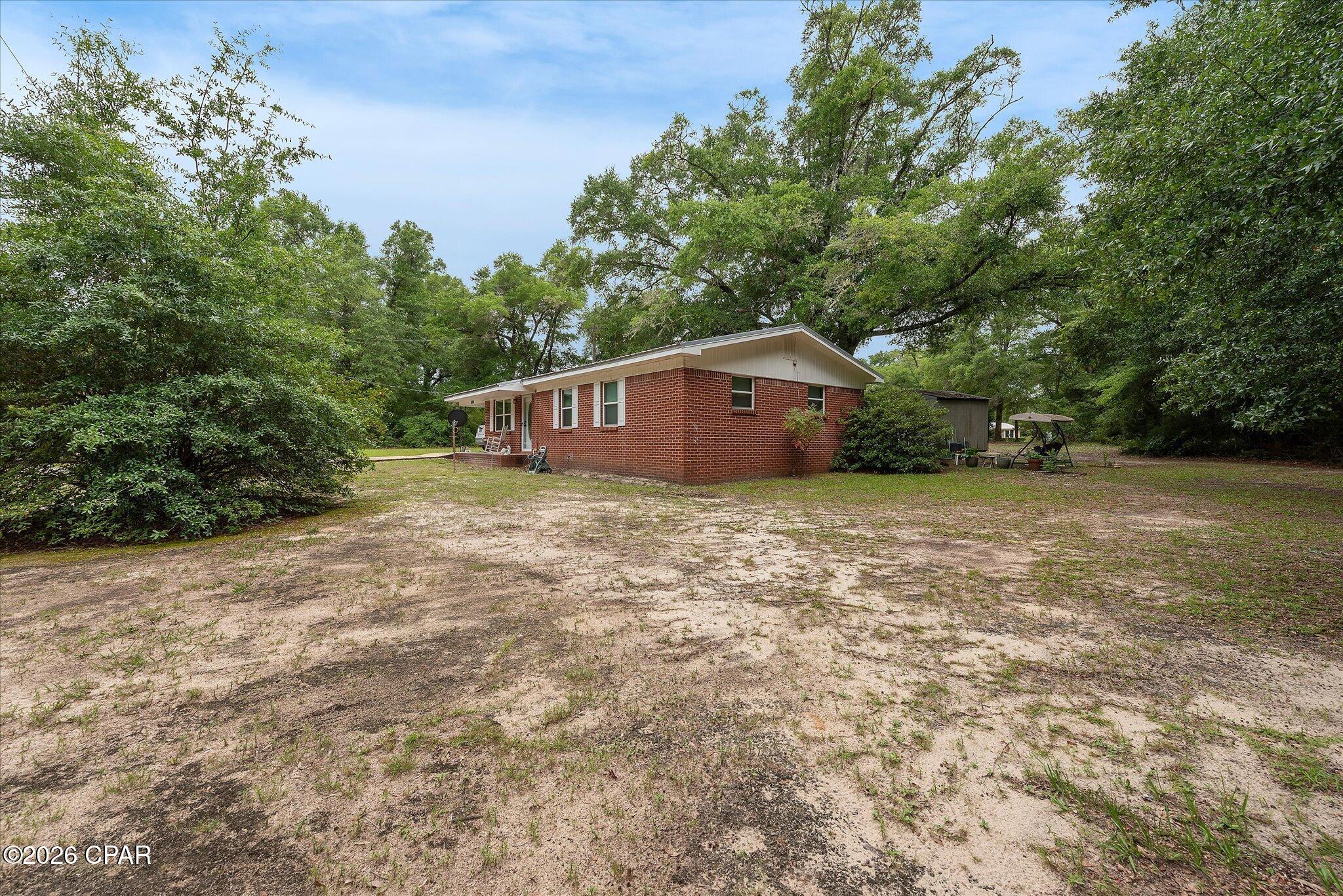 1561 Blue Creek Road Ponce De Leon FL 32455