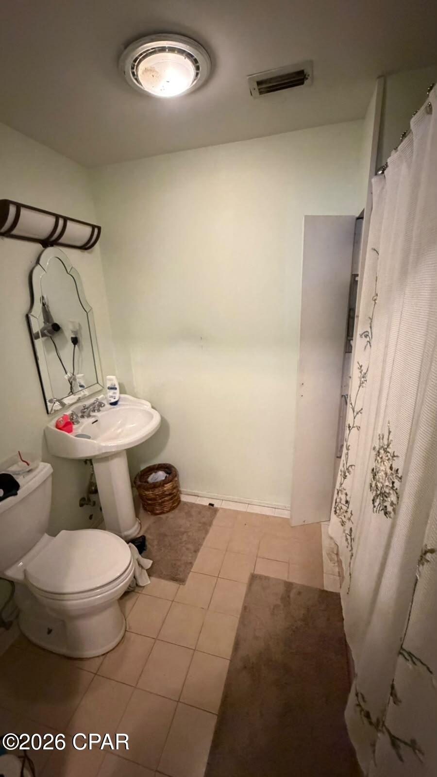 18738 Highway 231 Fountain FL 32438