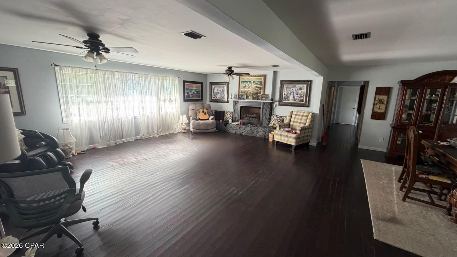 18738 Highway 231 Fountain FL 32438