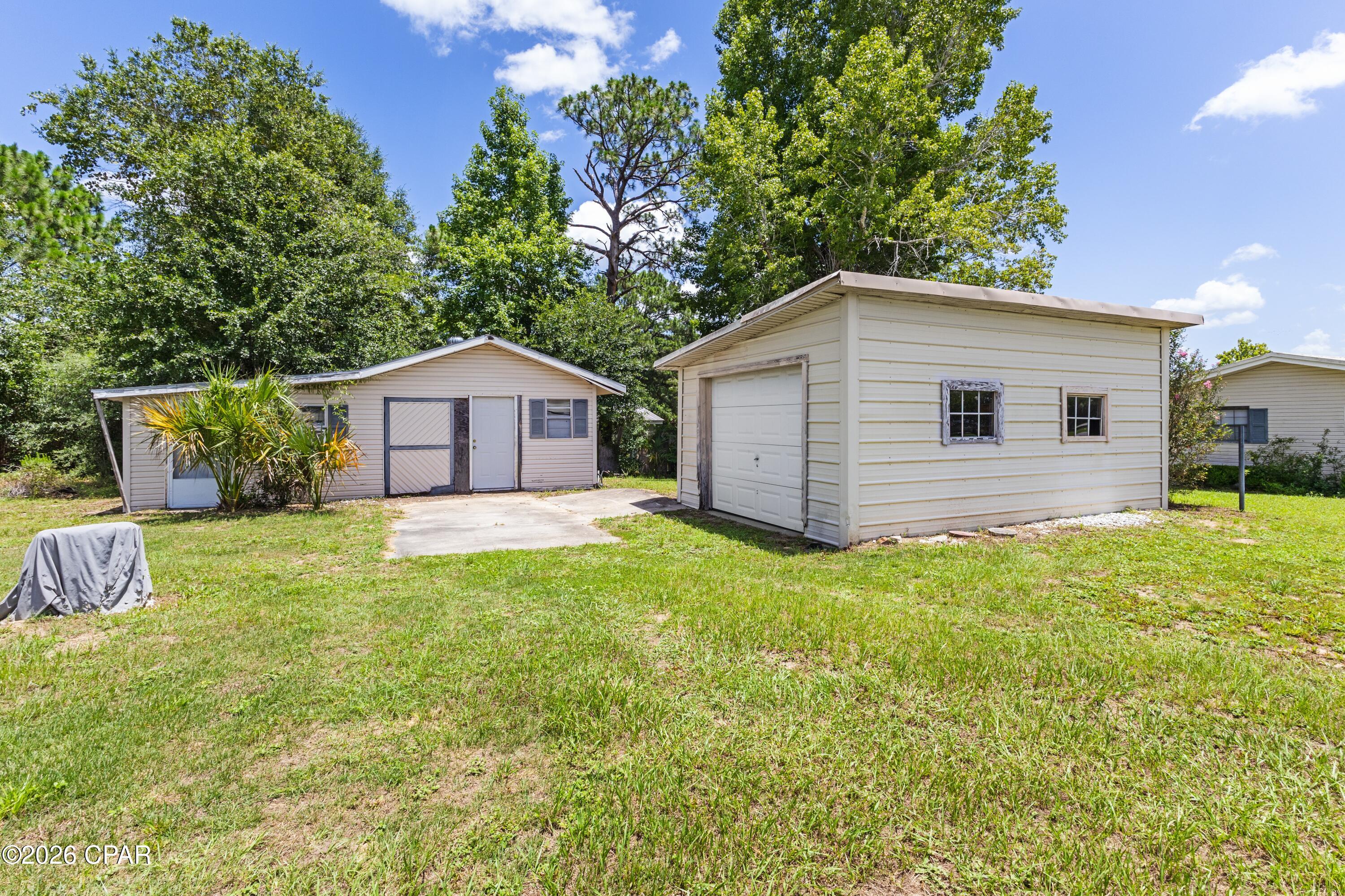 1804 Ulmer Lane Chipley FL 32428