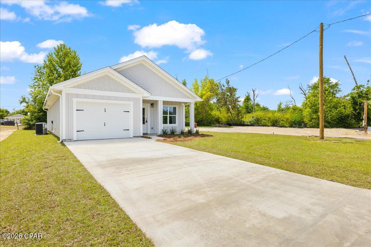 3720 E 7th Street Panama City FL 32401