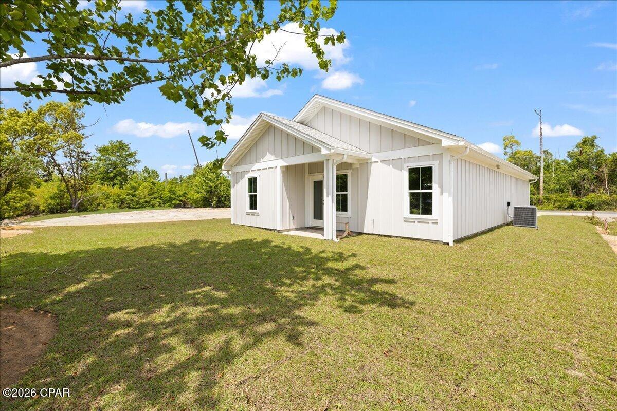 3720 E 7th Street Panama City FL 32401