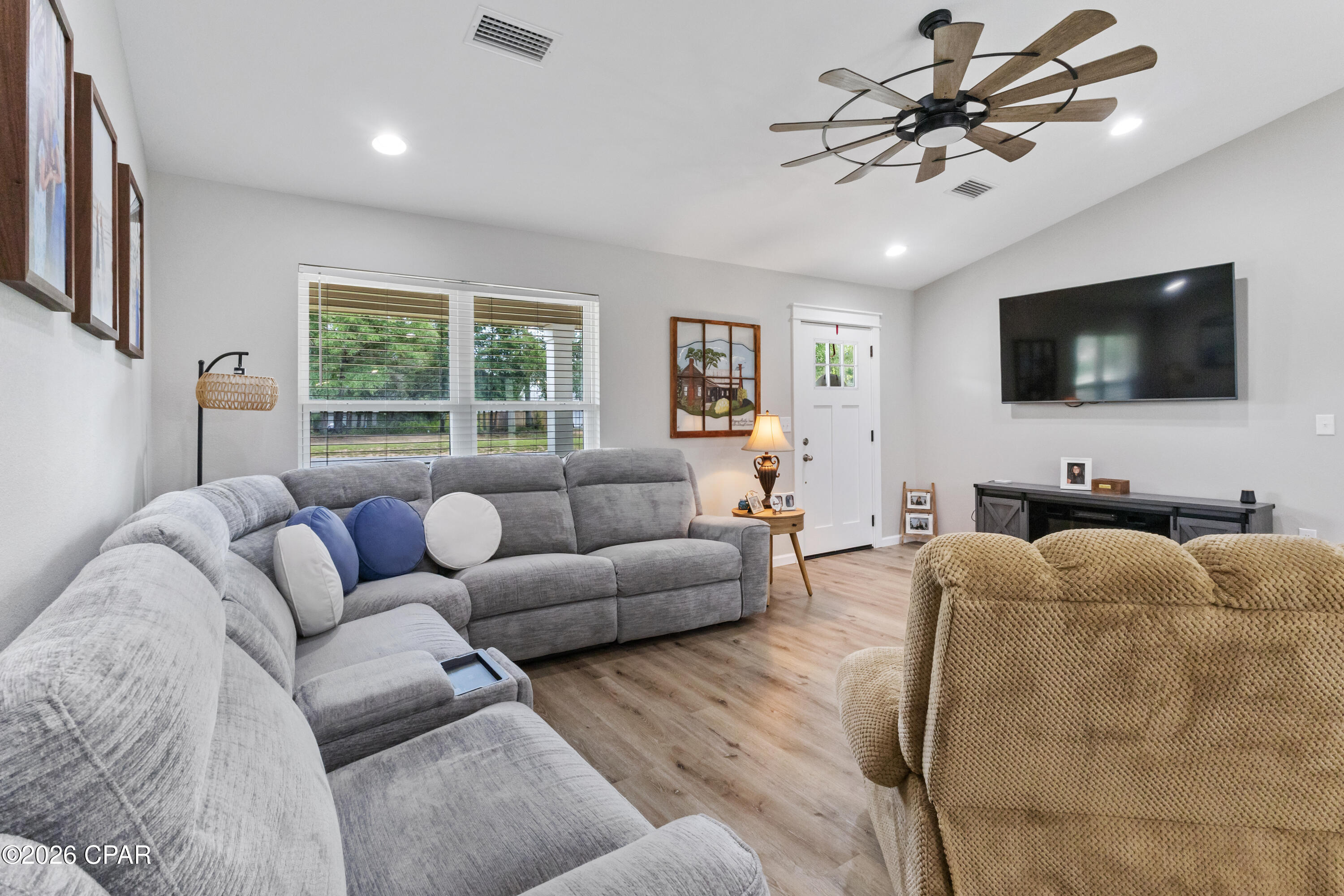 2148 Jensen Place Chipley FL 32428
