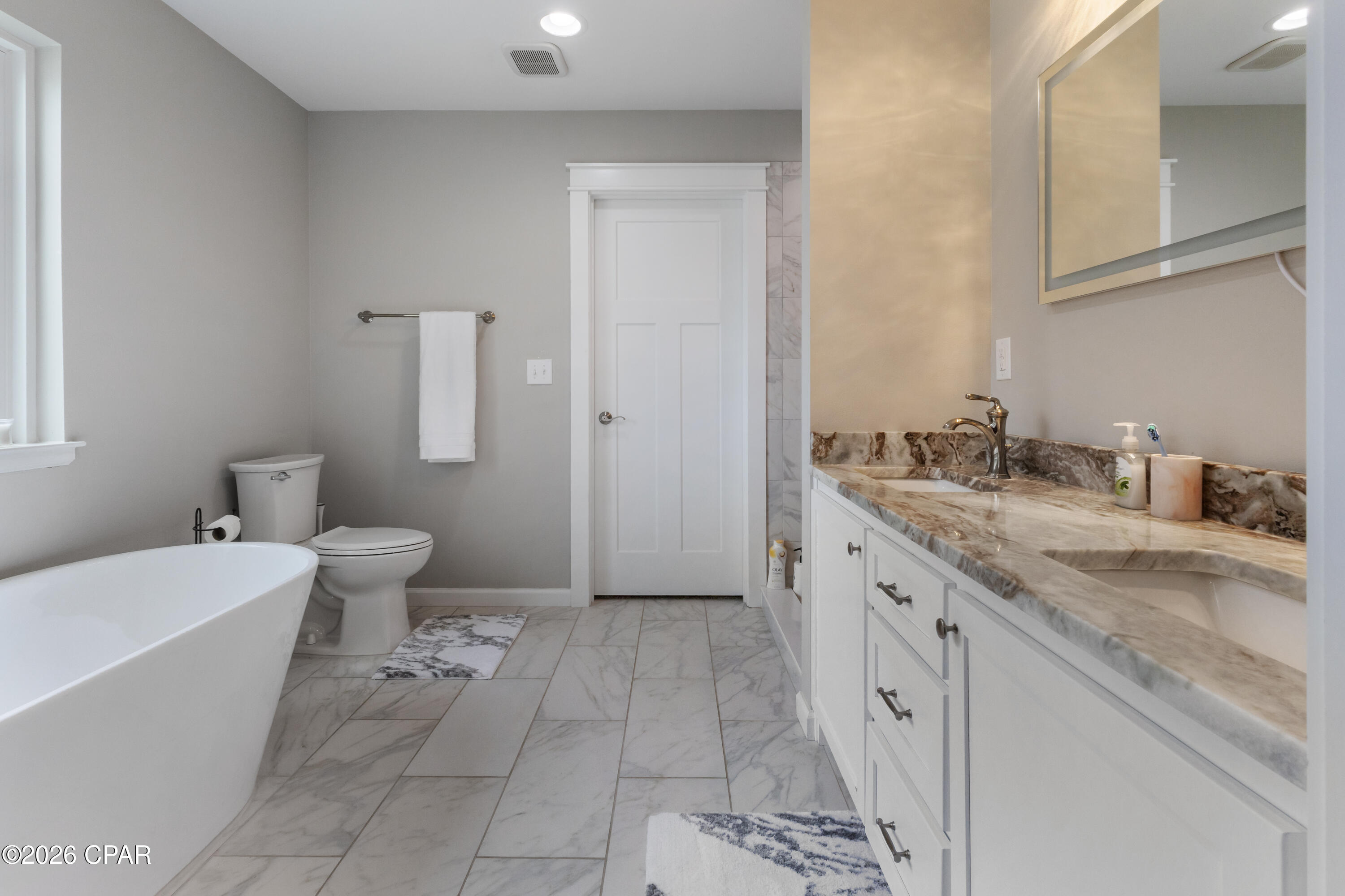 2148 Jensen Place Chipley FL 32428