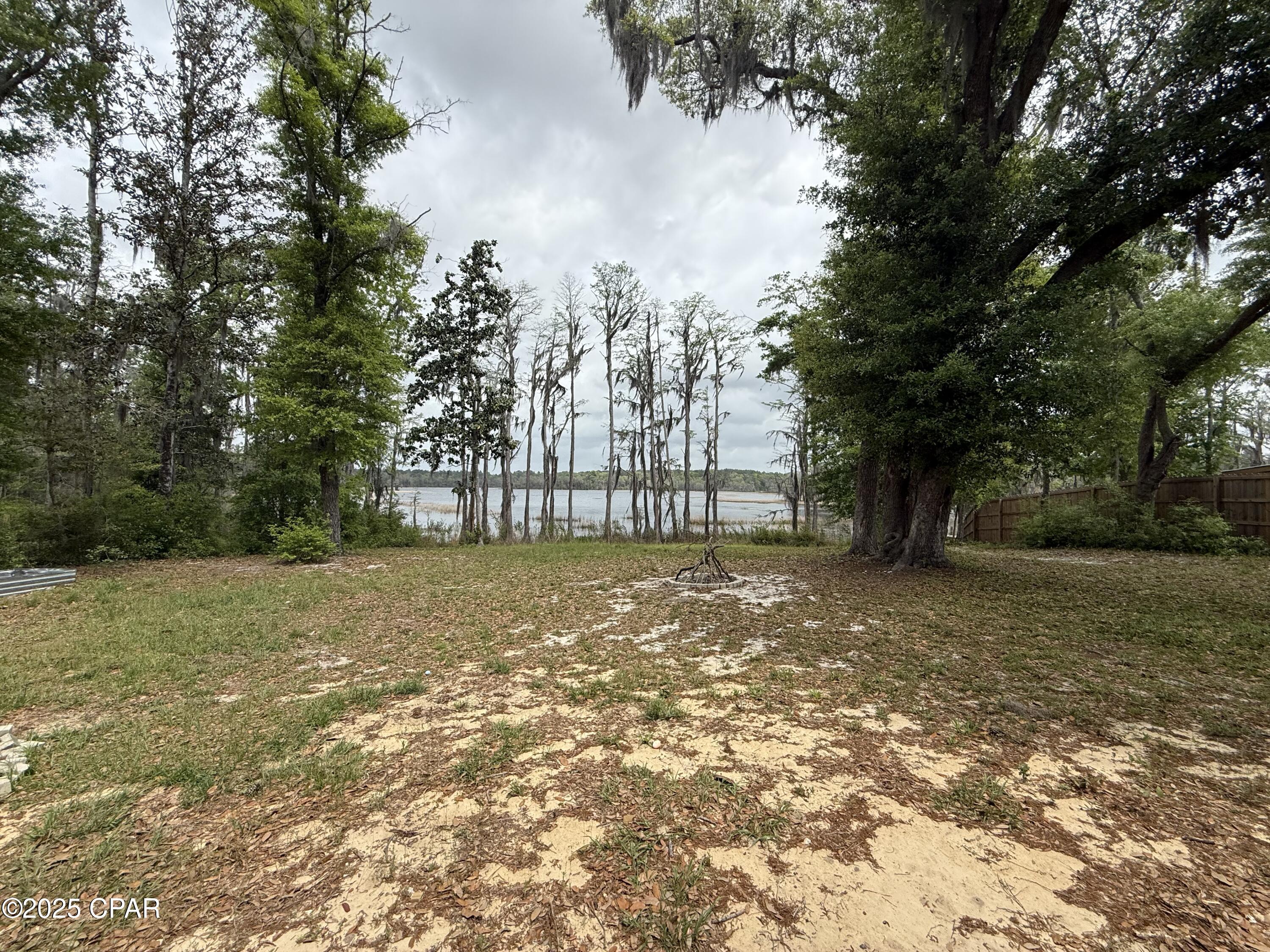 3034 Paradise Lakes Road Chipley FL 32428