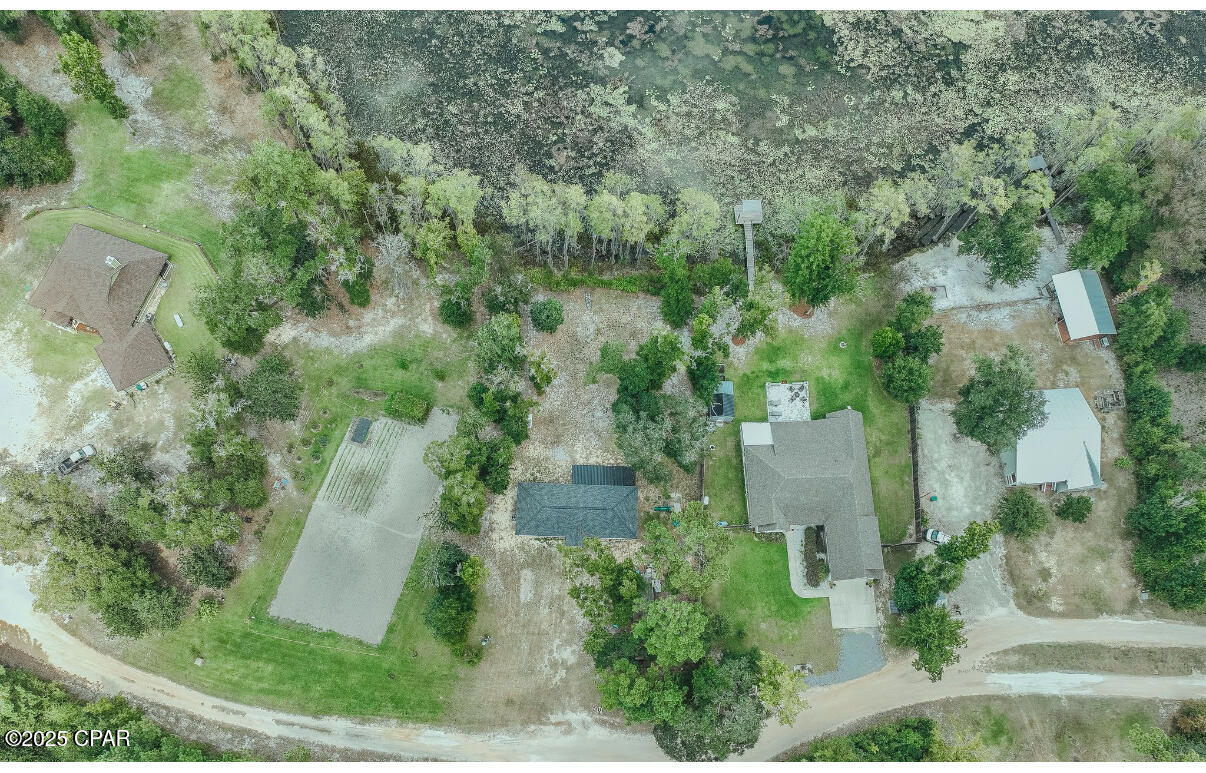 3034 Paradise Lakes Road Chipley FL 32428