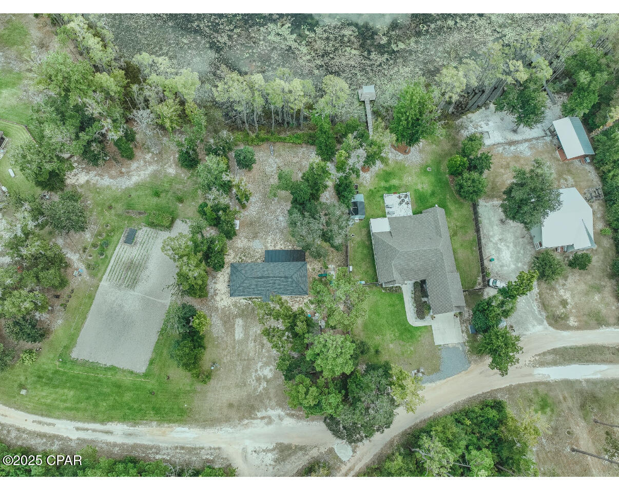 3034 Paradise Lakes Road Chipley FL 32428