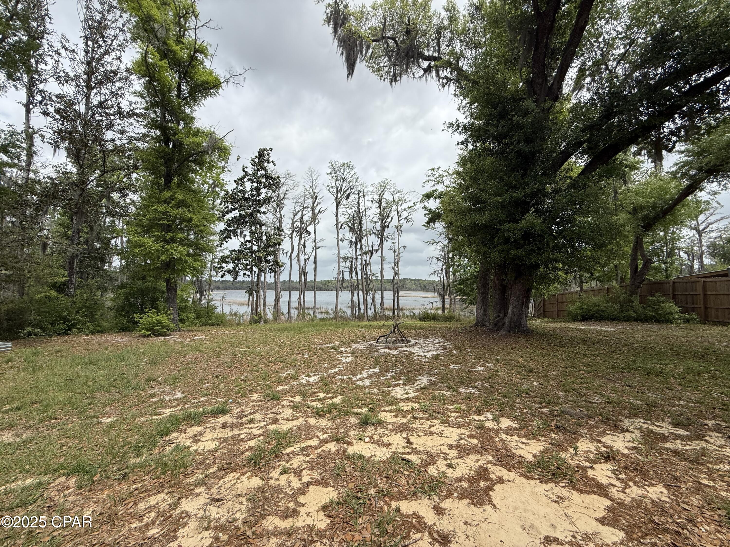 3034 Paradise Lakes Road Chipley FL 32428