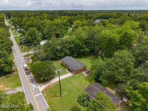 406 S Hubbard Street Bonifay FL 32425