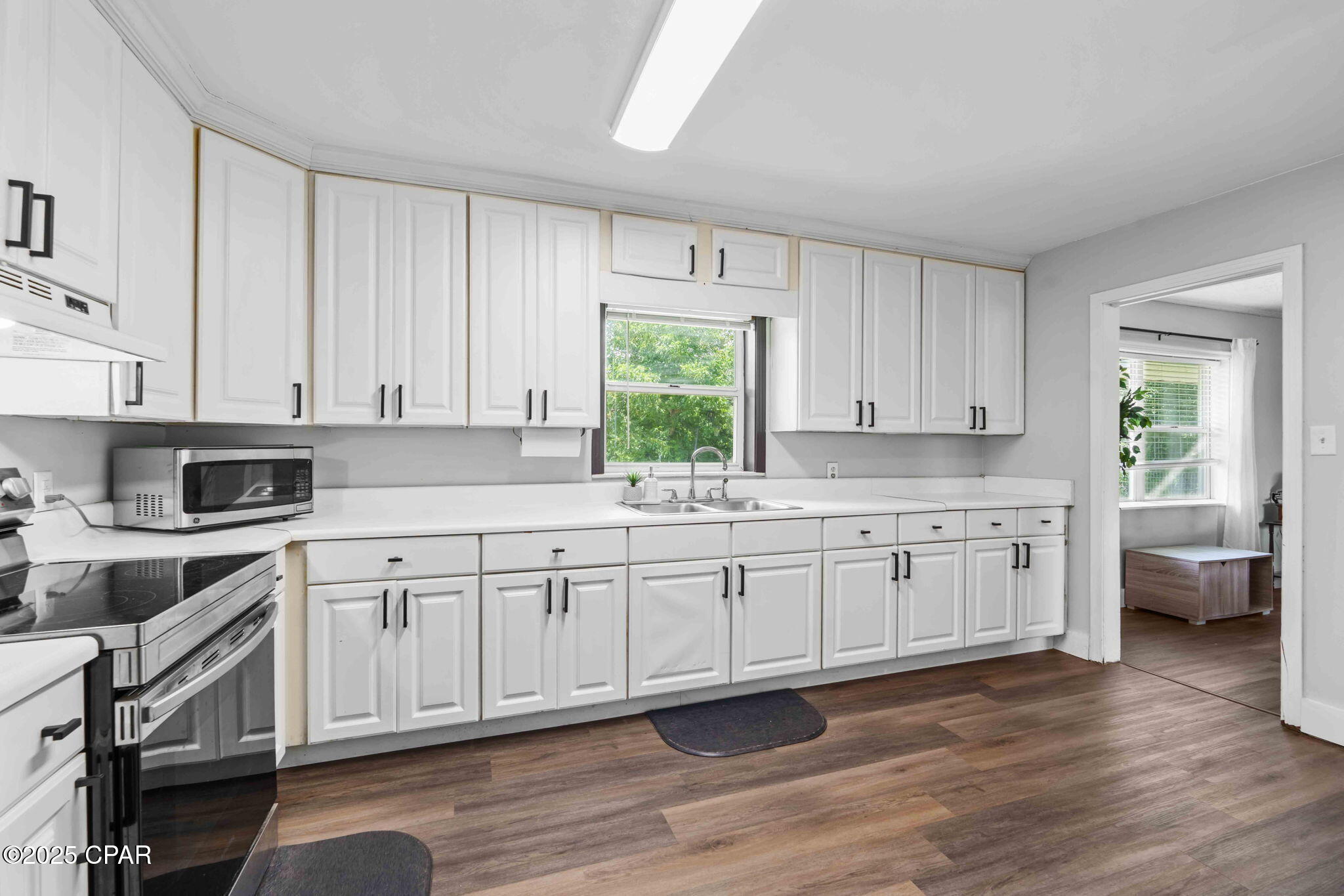 2811 E 13th Street Panama City FL 32401