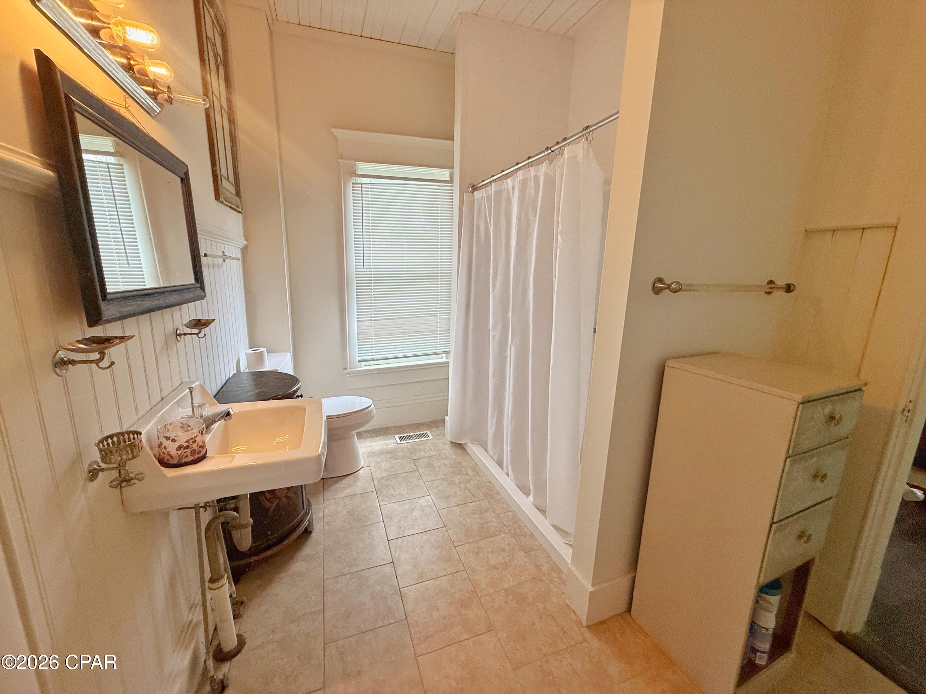 2928 Green Street Marianna FL 32446