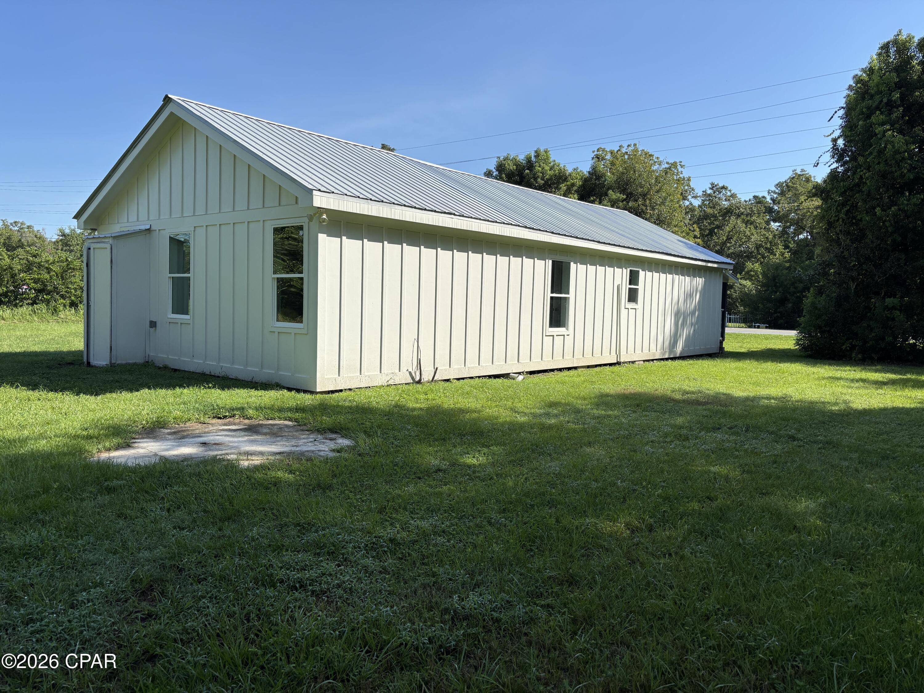 1607 Hwy 71 S Wewahitchka FL 32465