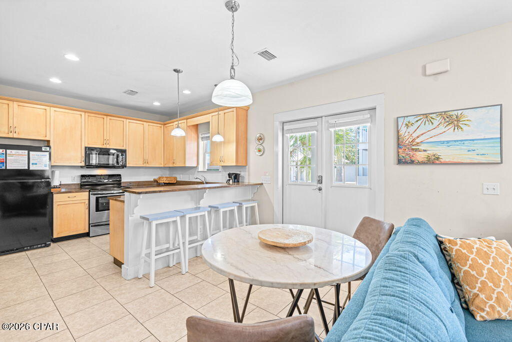 8410 Thomas Drive Panama City FL 32408