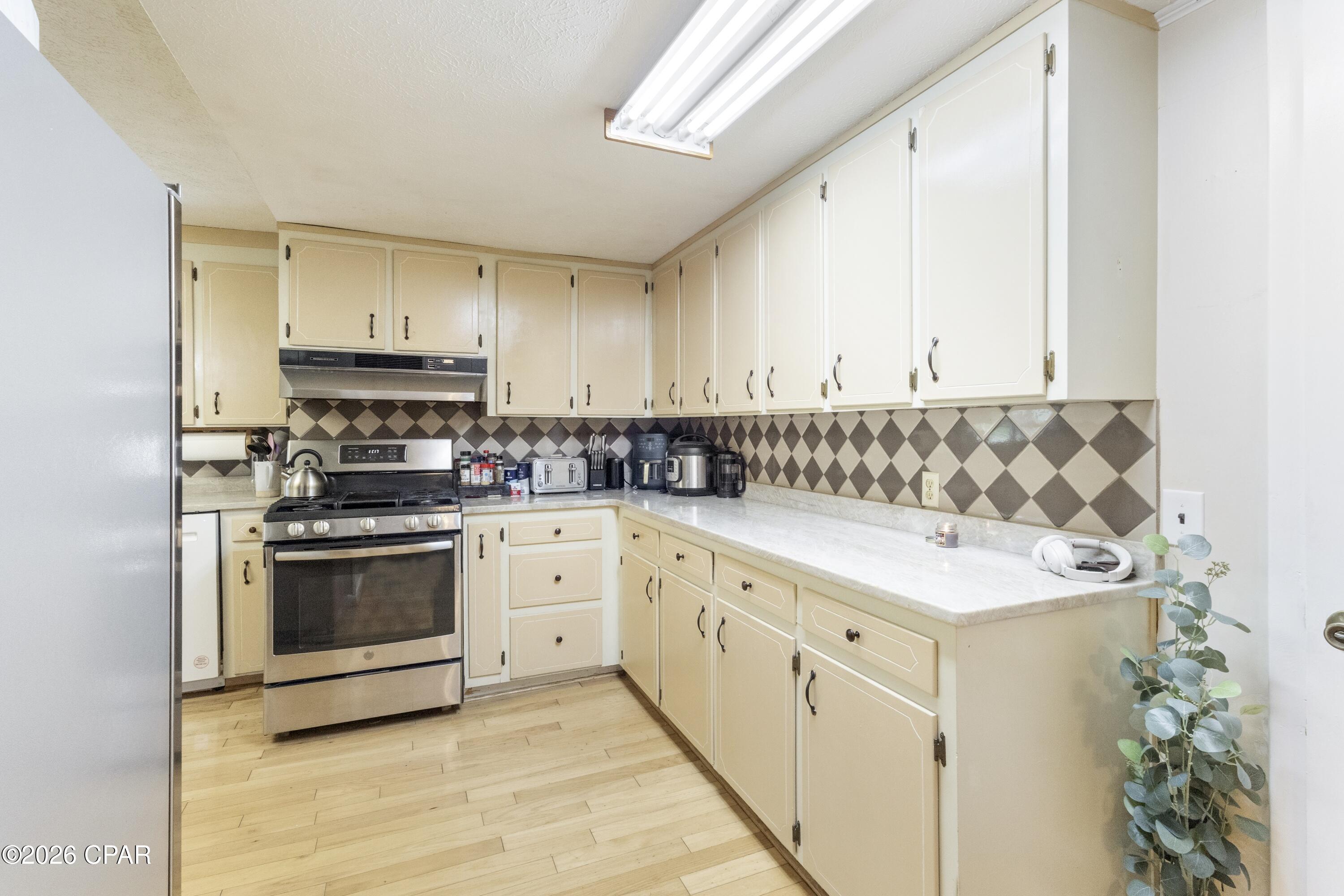 1687 County Road 160 Westville FL 32464