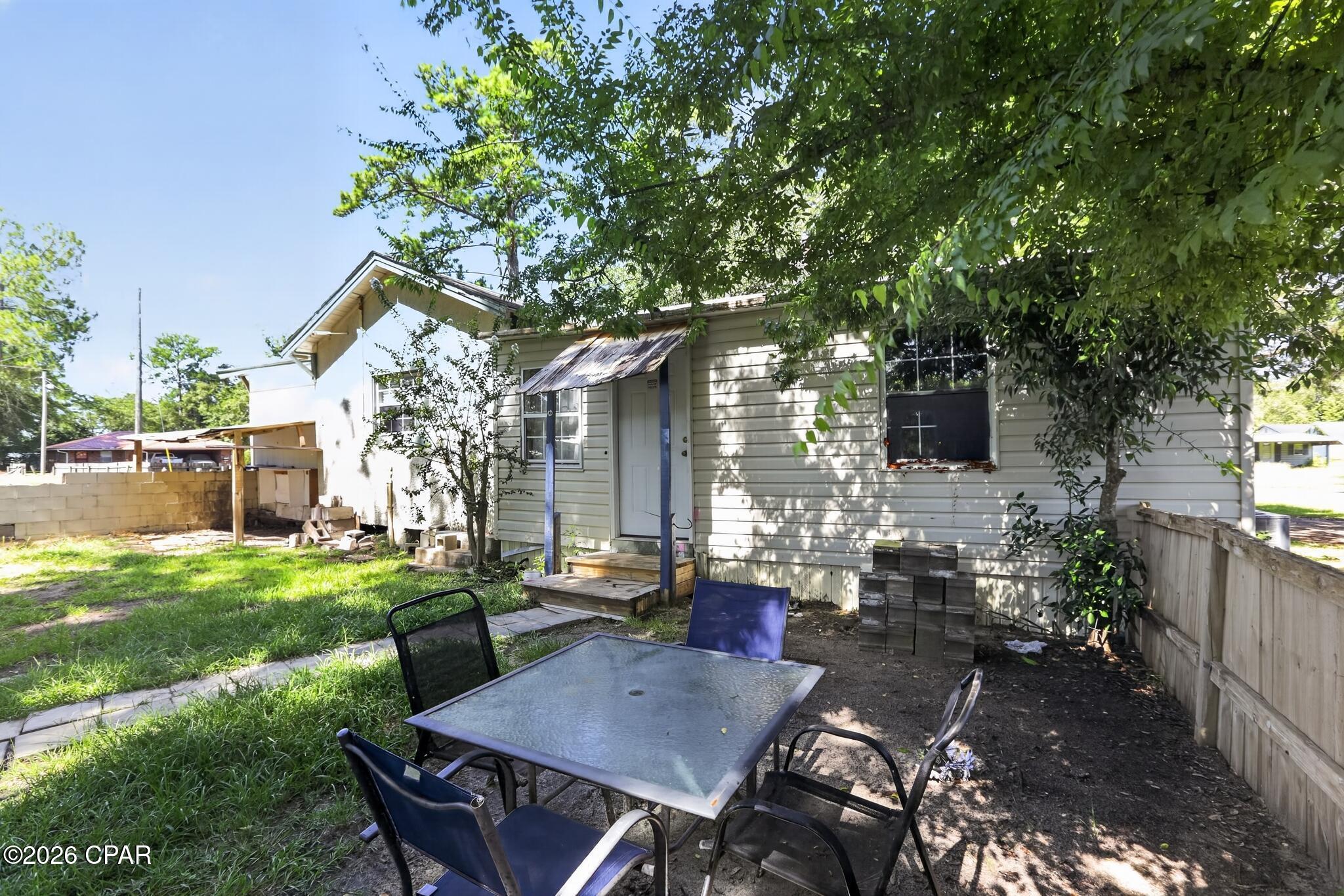 2870 Penn Avenue Marianna FL 32448