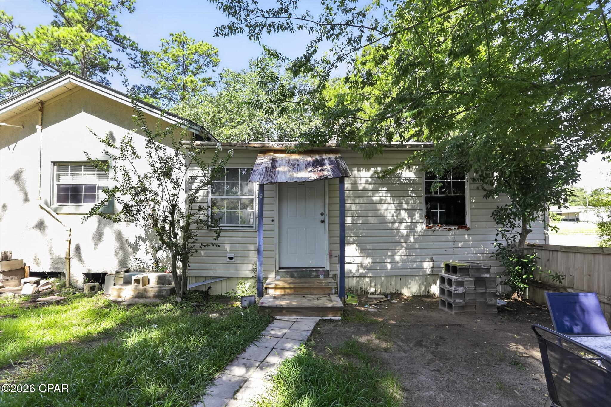 2870 Penn Avenue Marianna FL 32448