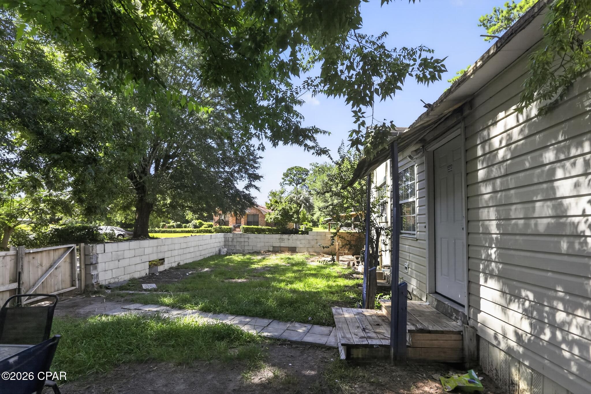 2870 Penn Avenue Marianna FL 32448