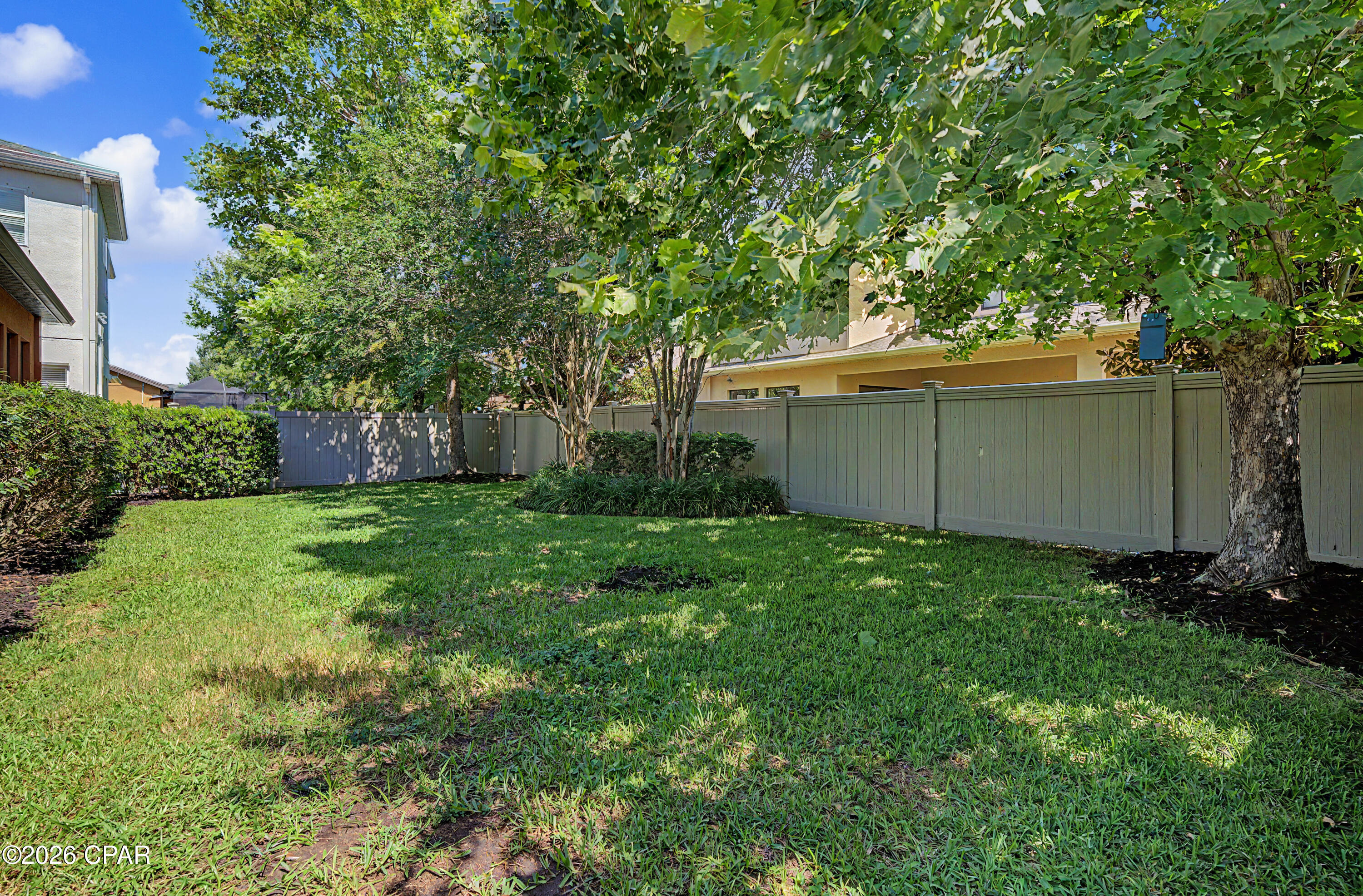 14317 Avon Farms Drive Tampa FL 33618