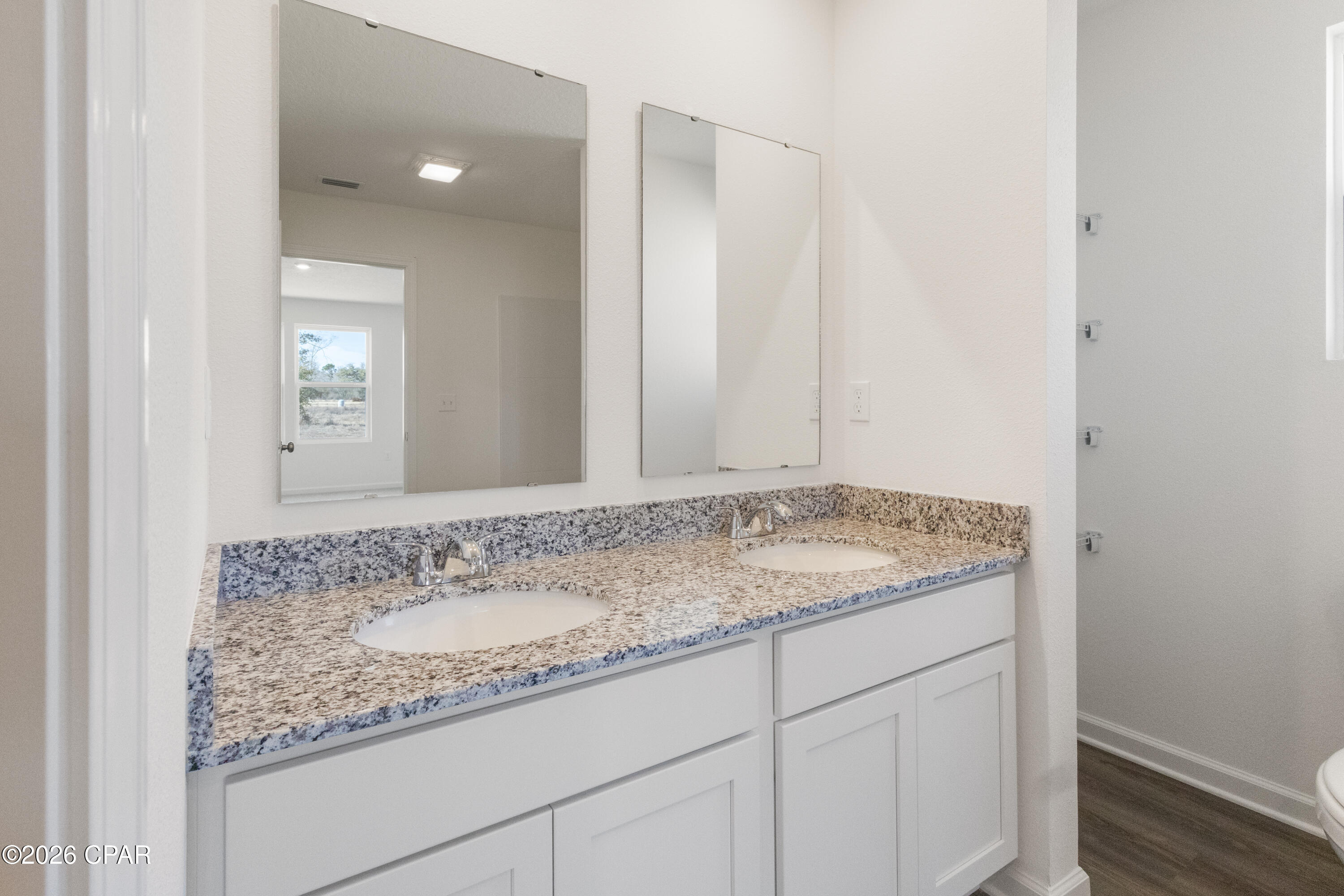 2294 Geraldine Circle Chipley FL 32428
