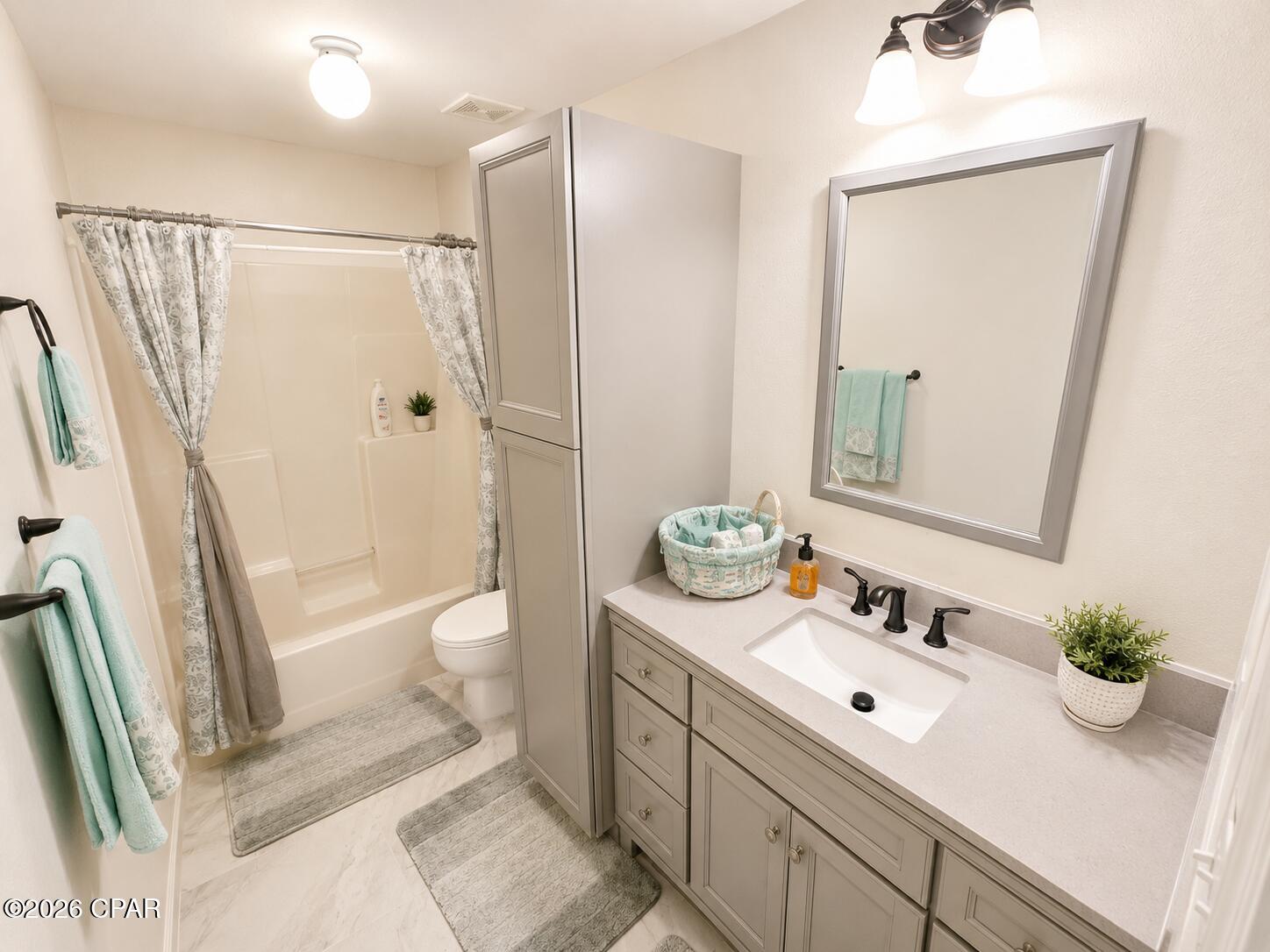 2530 Mashburn Road Marianna FL 32448
