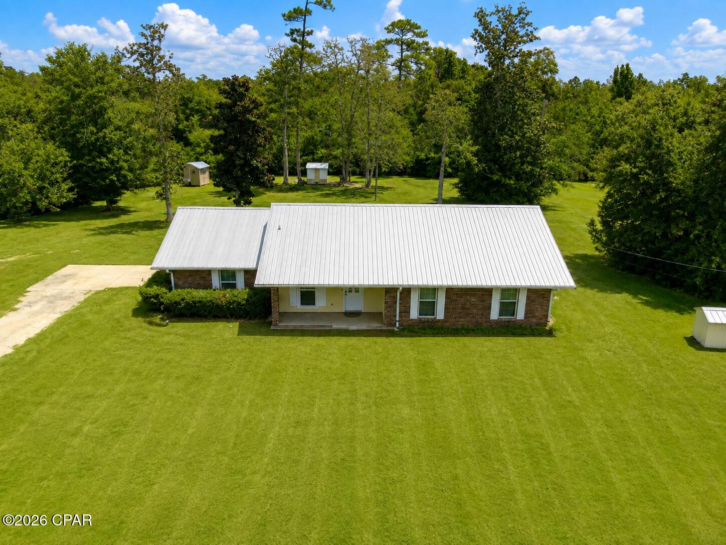 2530 Mashburn Road Marianna FL 32448