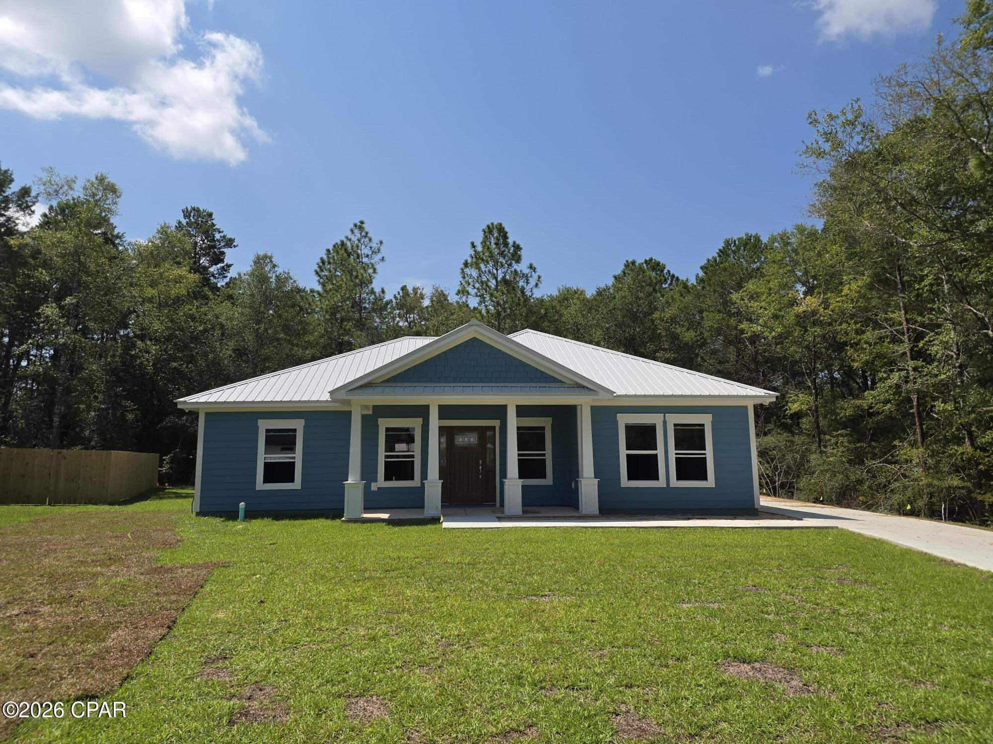 Defuniak Springs FL, 744 Magnolia Lake Drive
