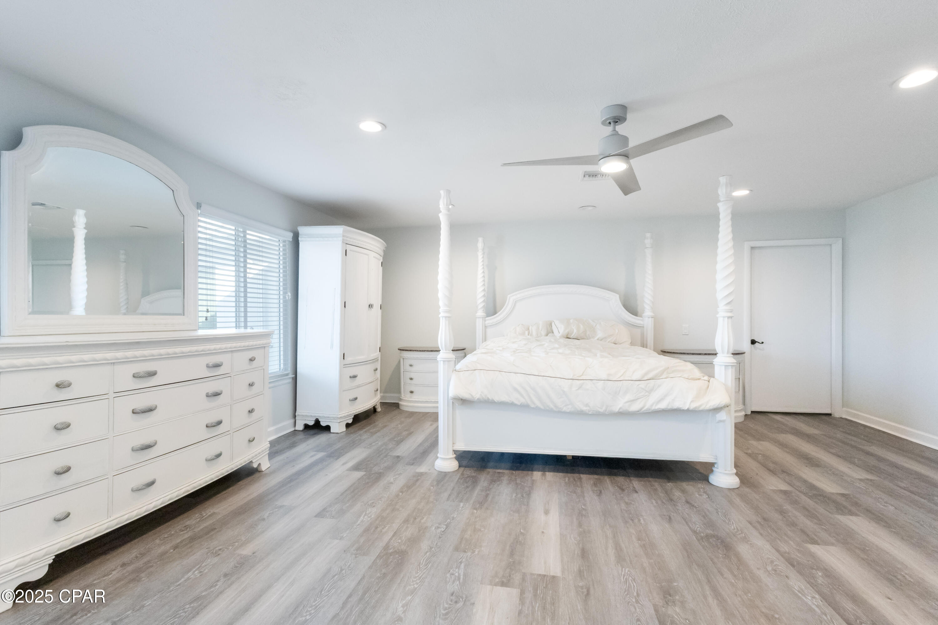 2742 E 390 Highway Panama City FL 32405
