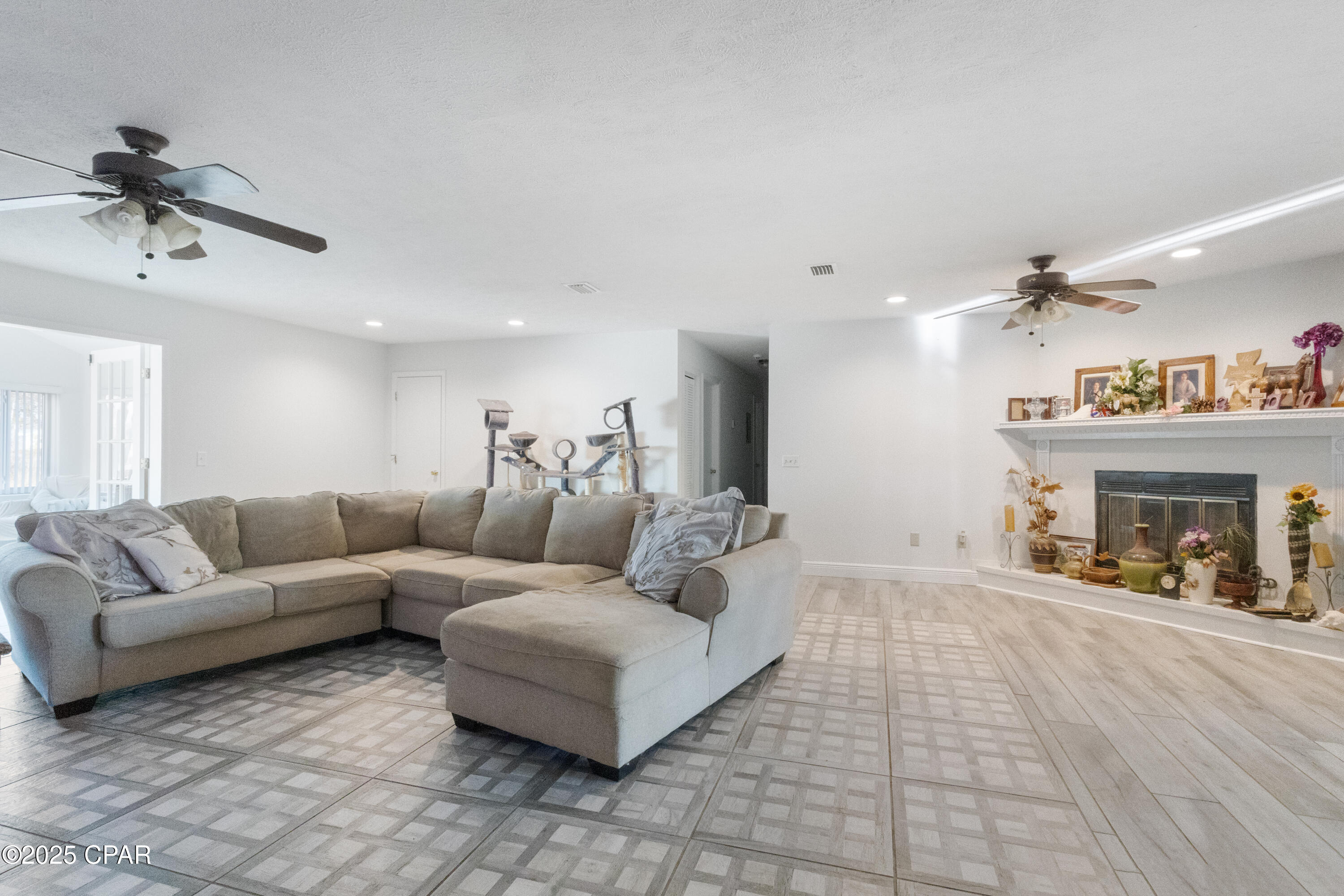 2742 E 390 Highway Panama City FL 32405