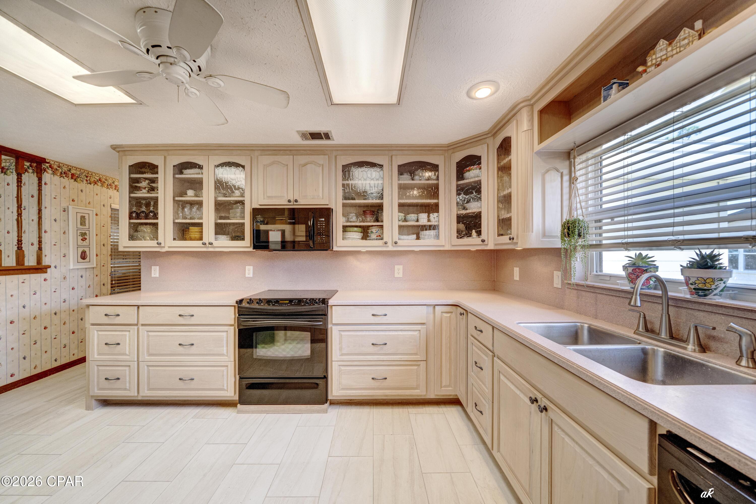 2910 Kings Harbour Road Panama City FL 32405