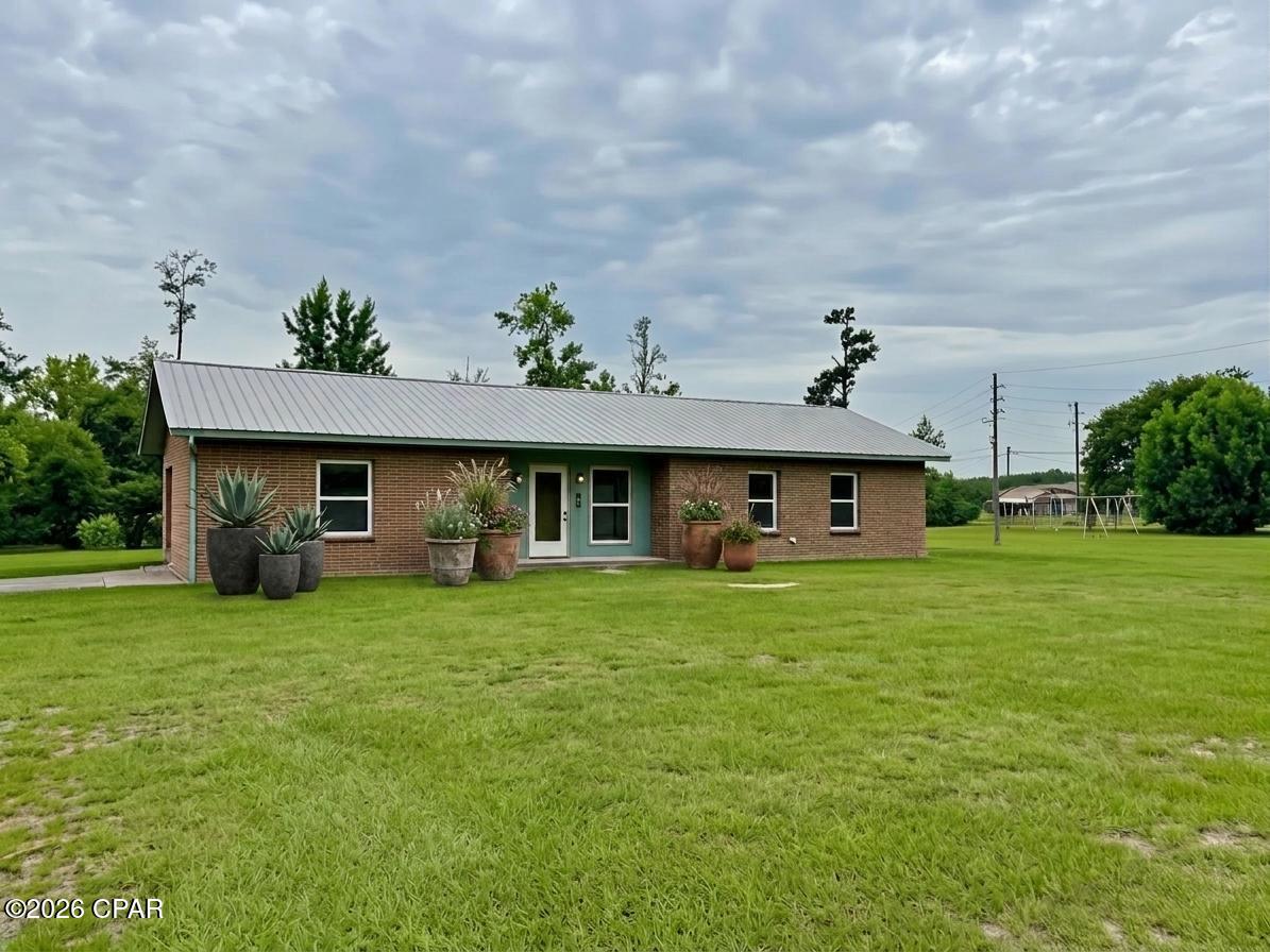 4828 Rooks Drive Marianna FL 32446