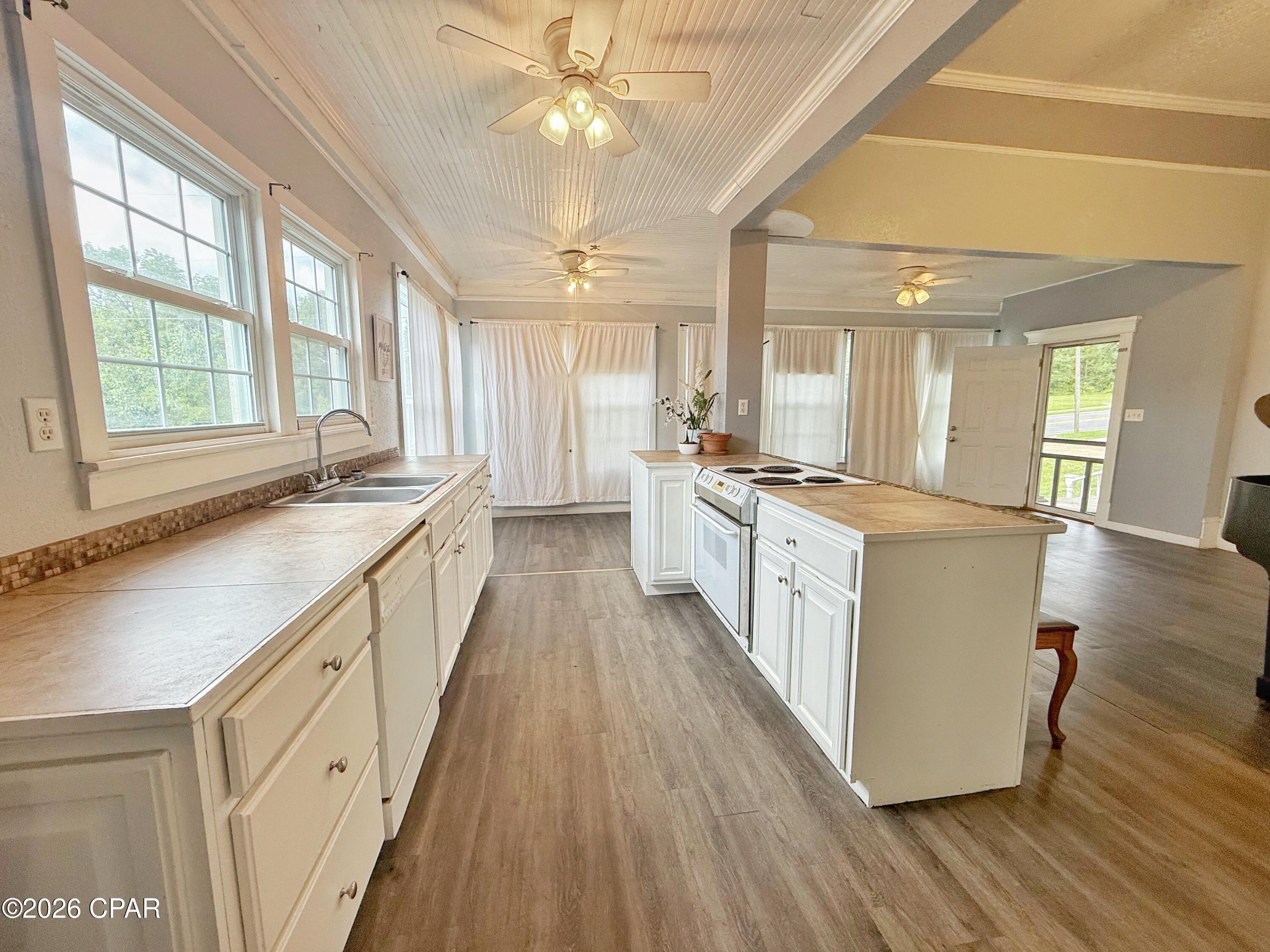 2977 Jefferson Street Marianna FL 32446