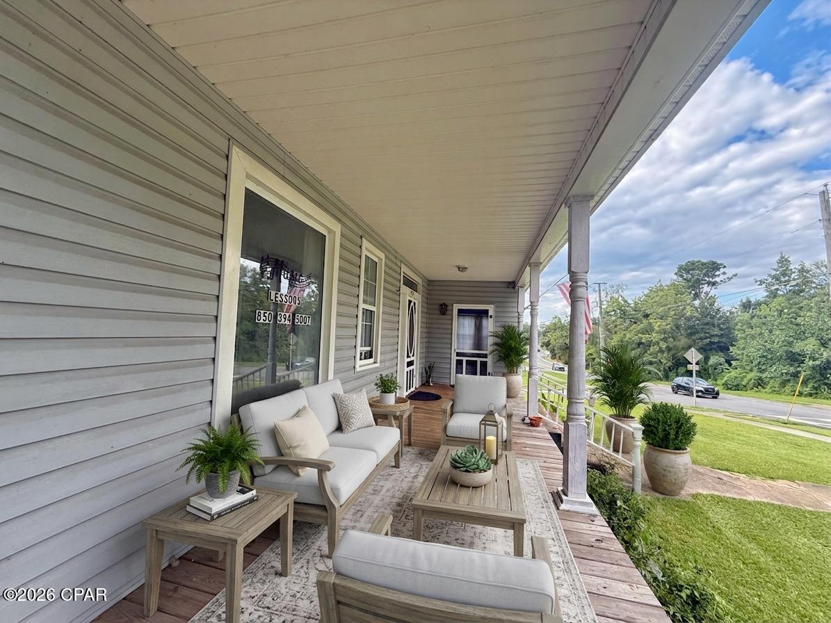2977 Jefferson Street Marianna FL 32446
