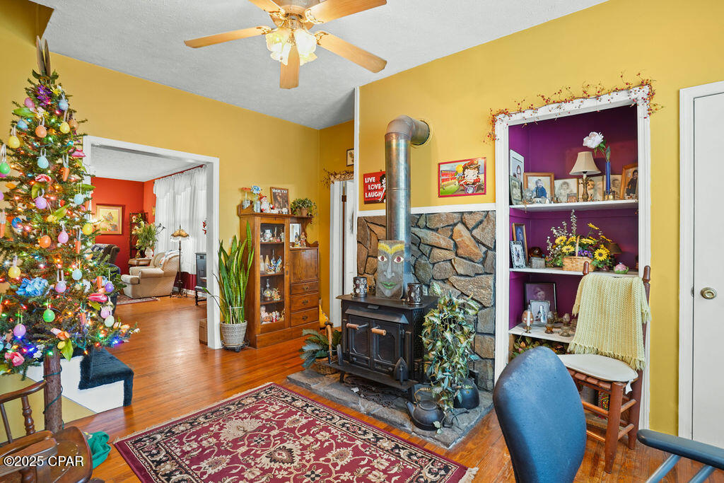 1324 Coggin Avenue Chipley FL 32428