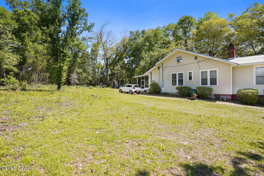 1324 Coggin Avenue Chipley FL 32428