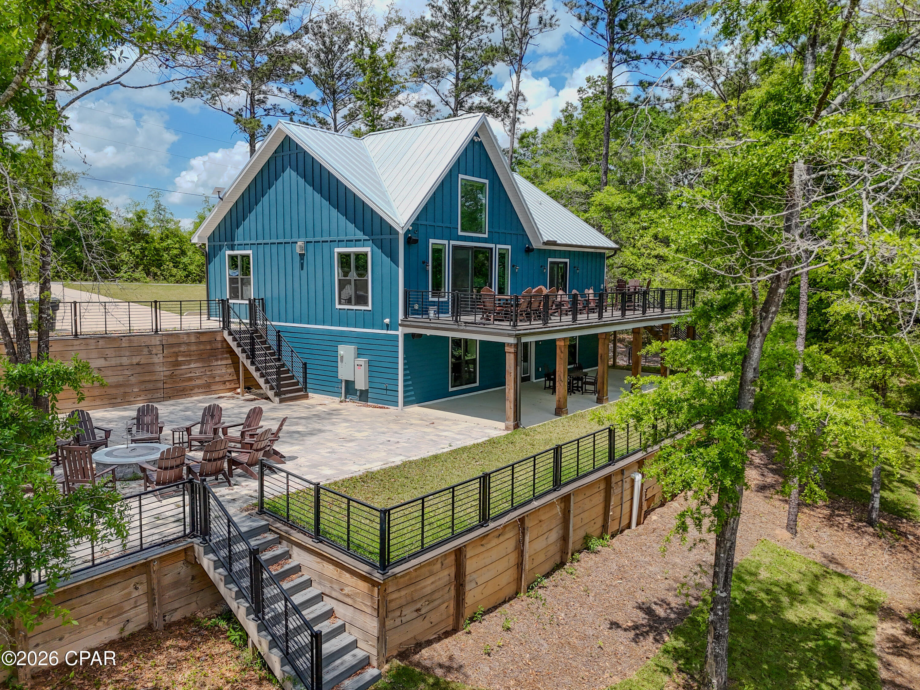 182 Blue Pond Circle Ponce De Leon FL 32455