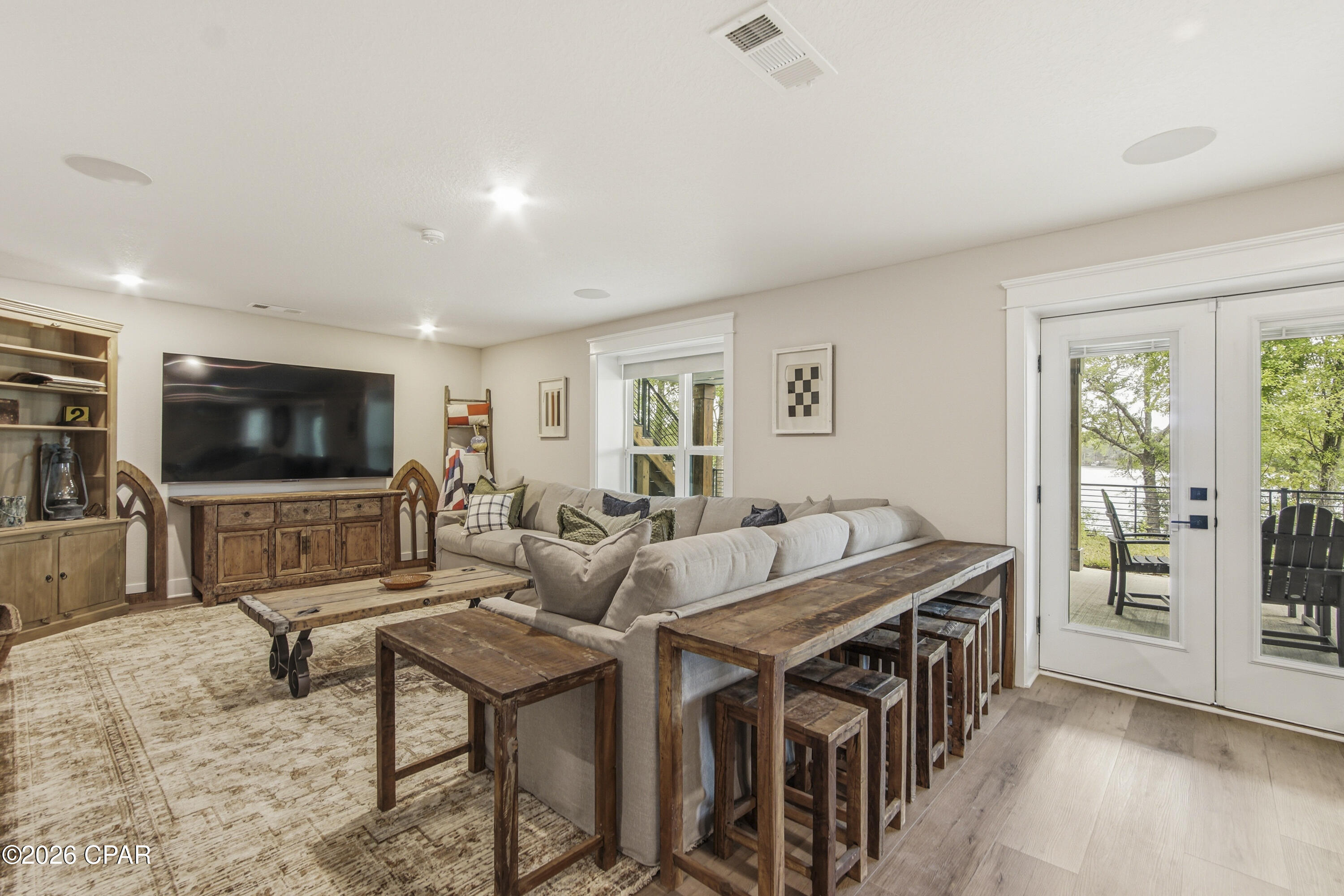 182 Blue Pond Circle Ponce De Leon FL 32455