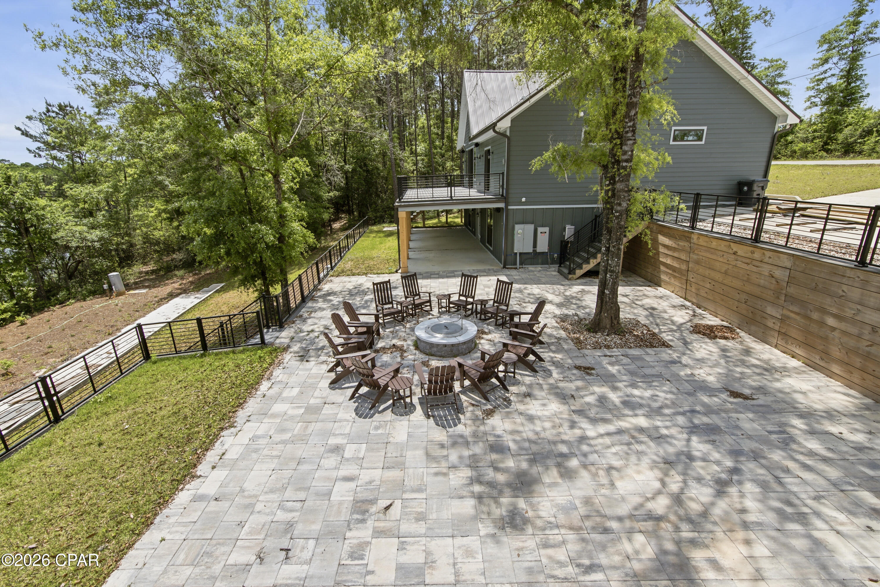 182 Blue Pond Circle Ponce De Leon FL 32455