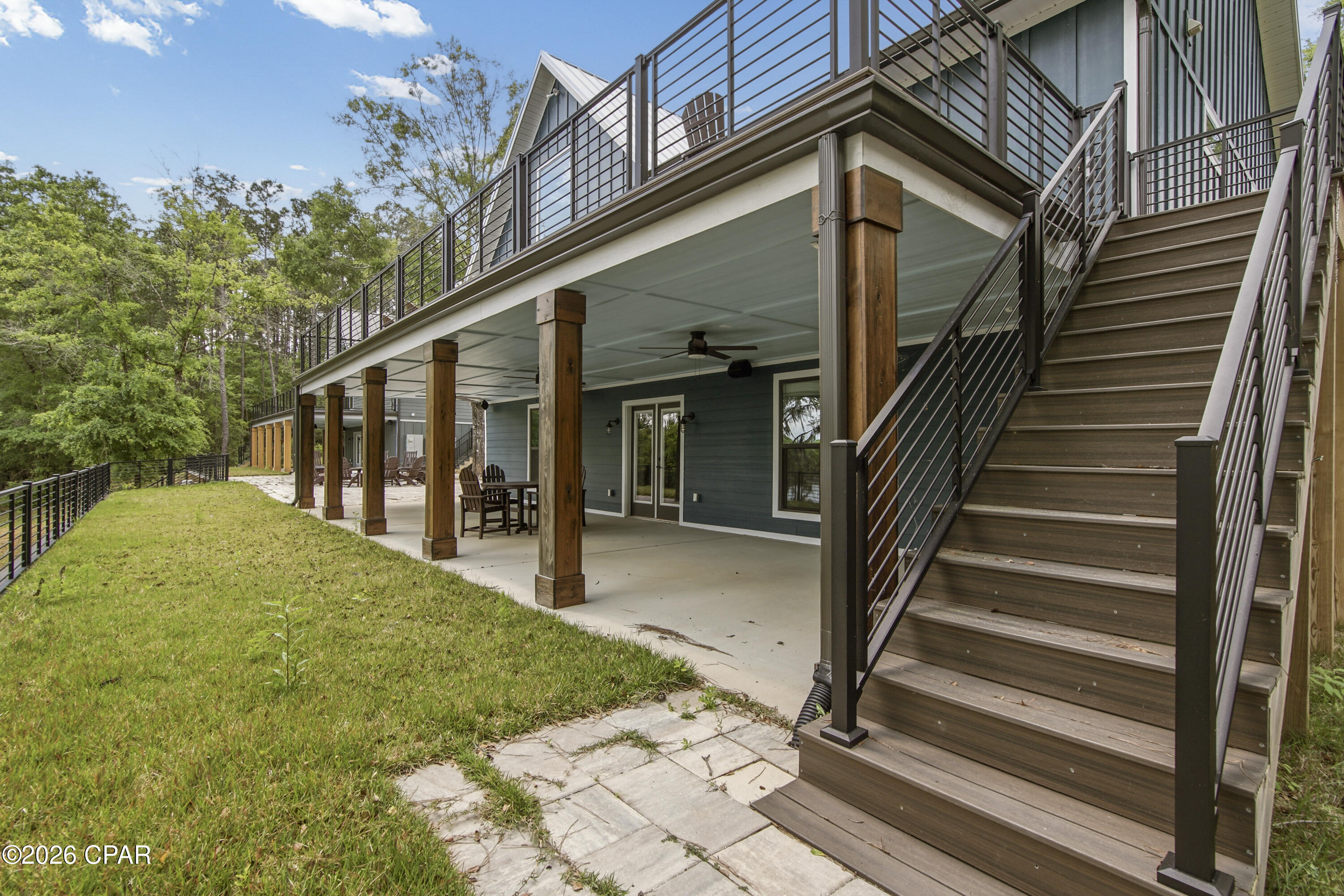 182 Blue Pond Circle Ponce De Leon FL 32455