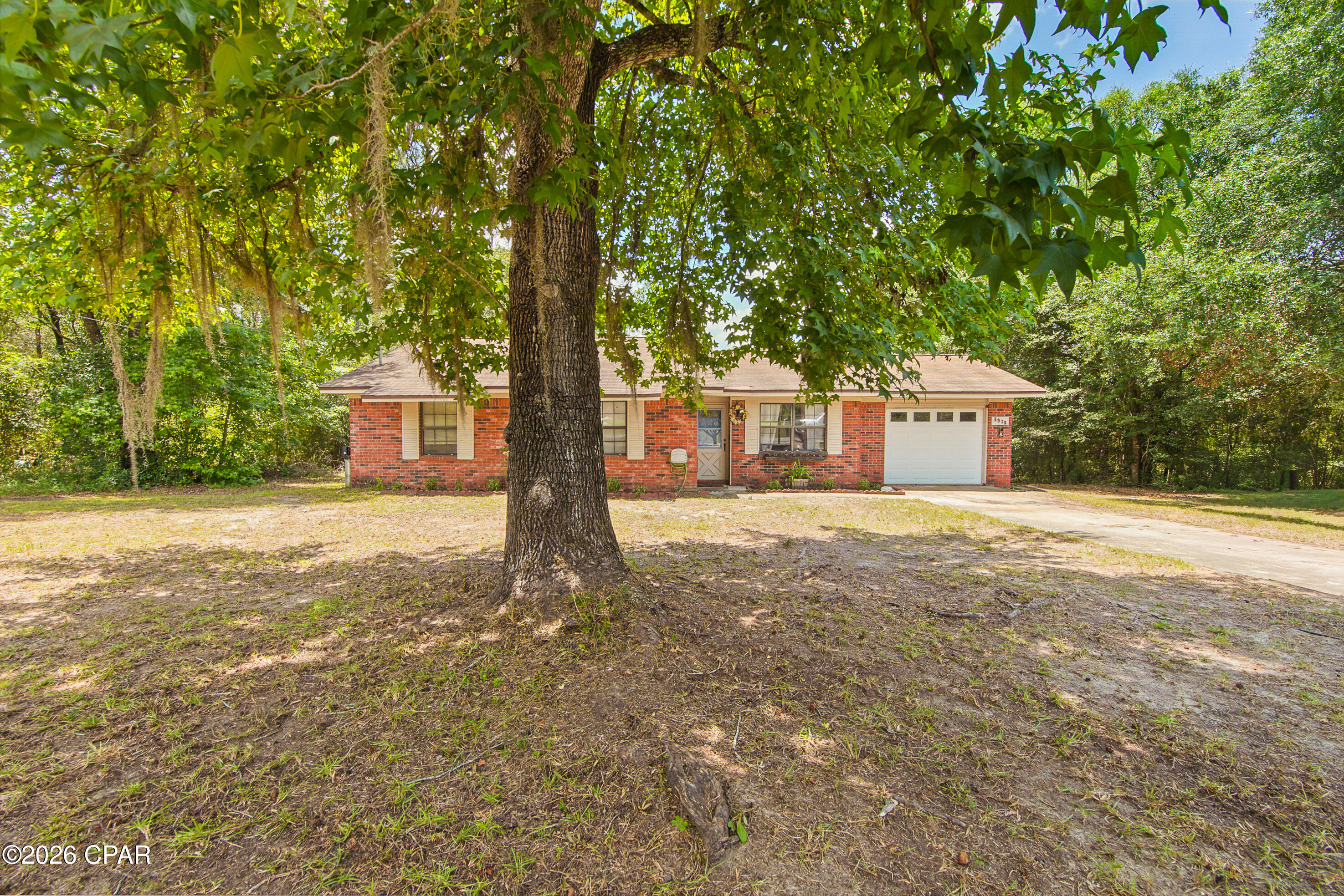 3918 Bricknell Avenue Chipley FL 32428