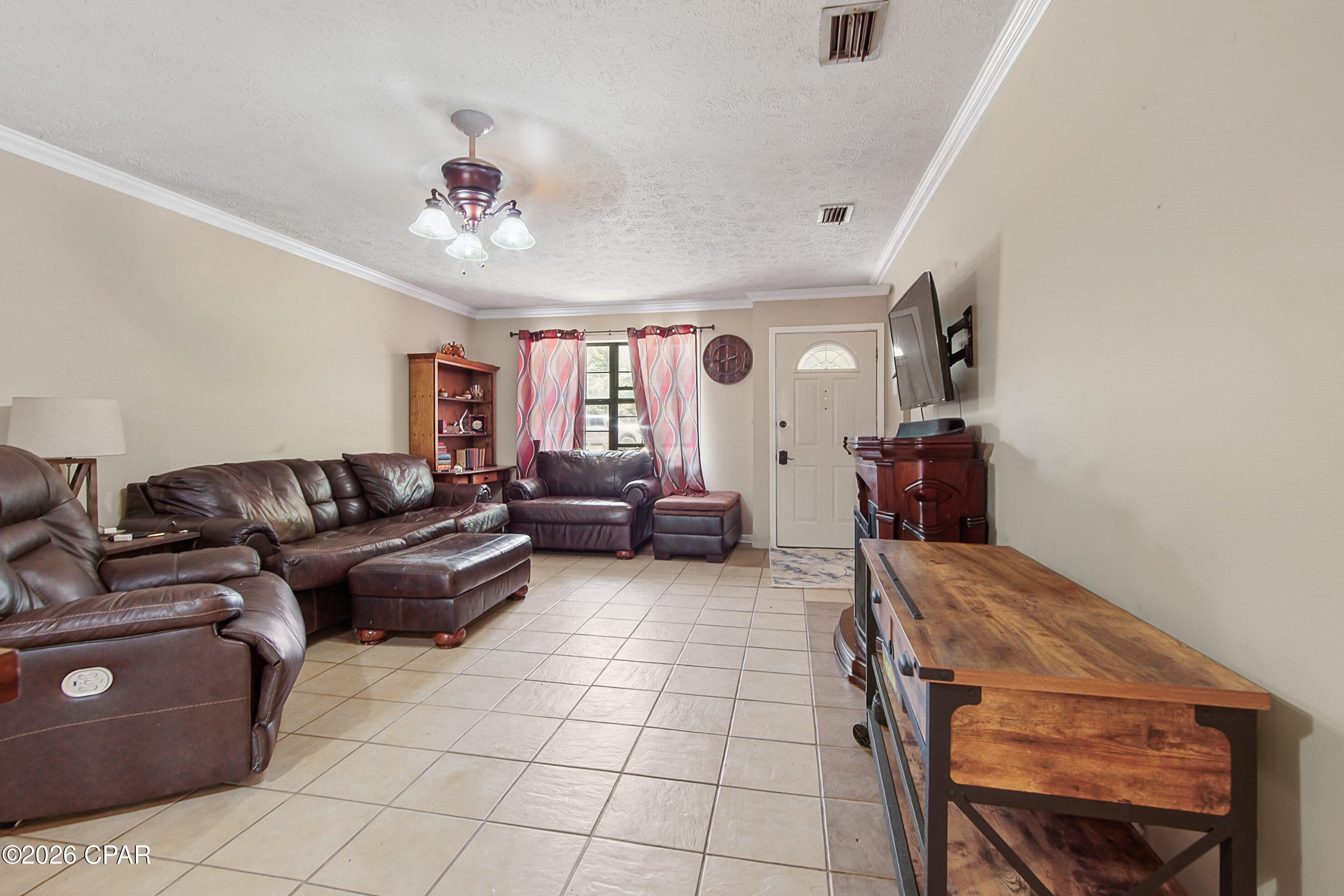 3918 Bricknell Avenue Chipley FL 32428