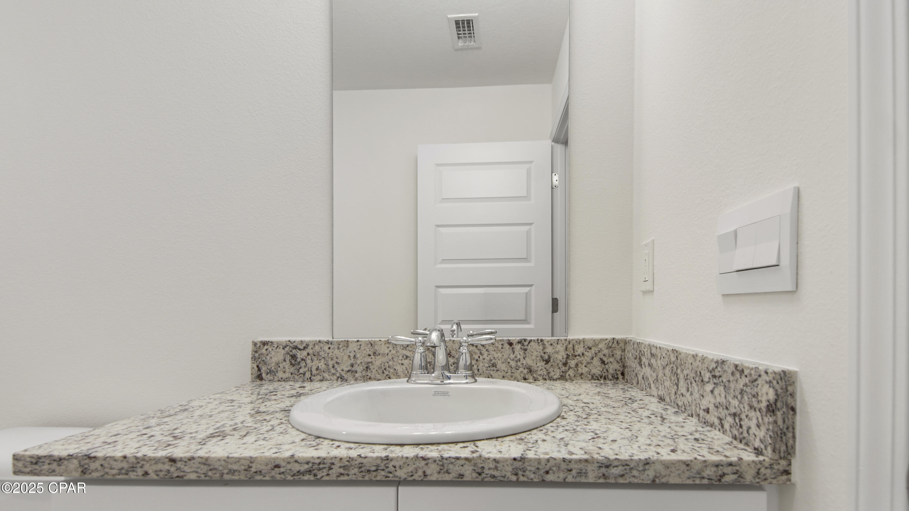 3984 Horizon Avenue Chipley FL 32428