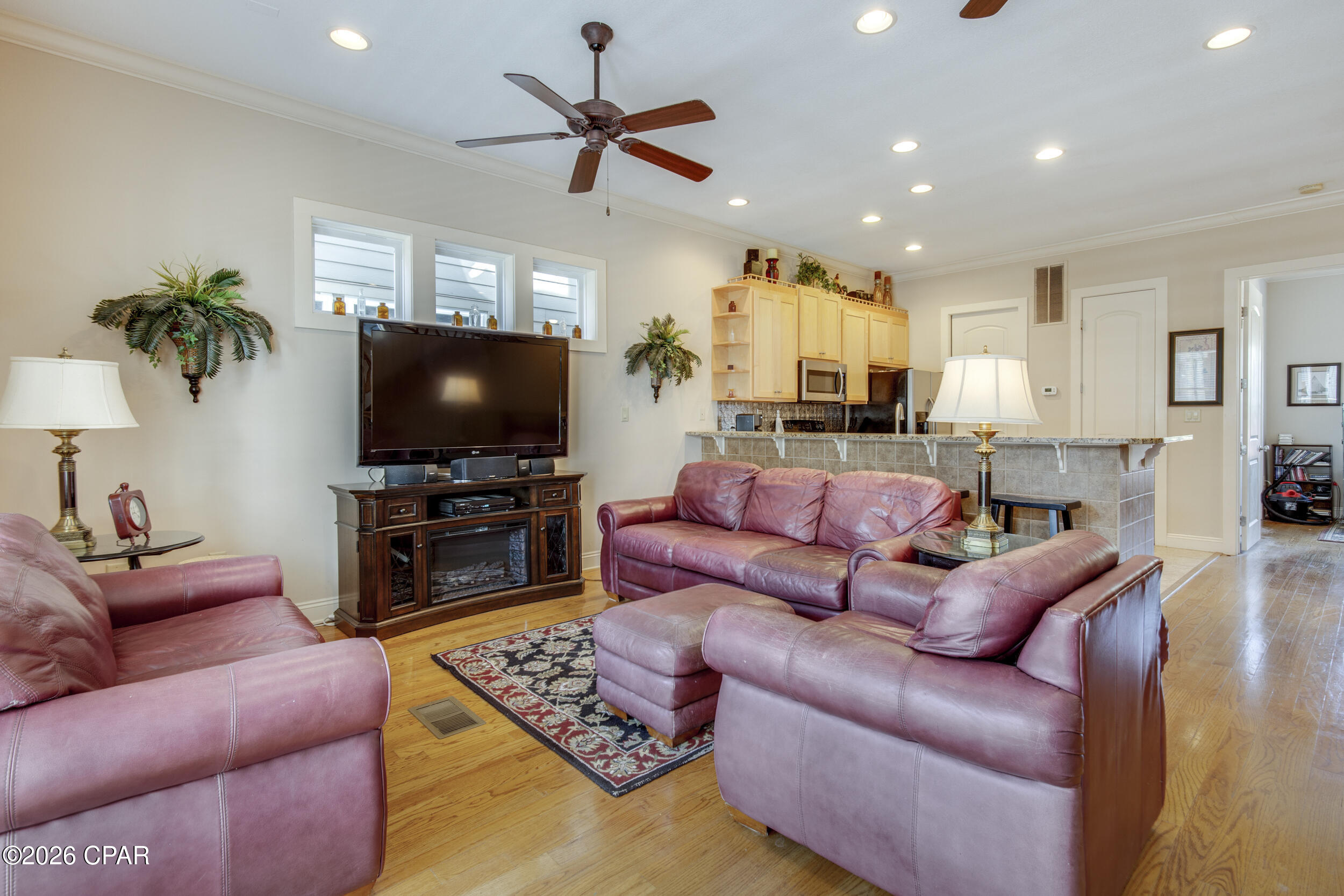 6230 Thomas Drive Panama City FL 32408
