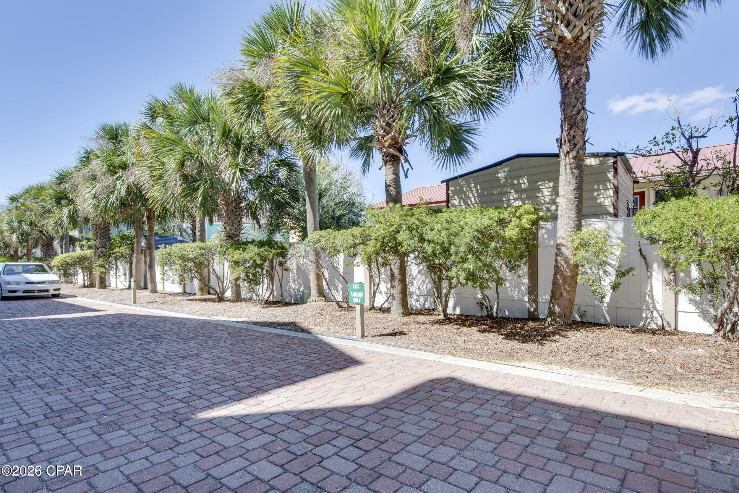 6230 Thomas Drive Panama City FL 32408