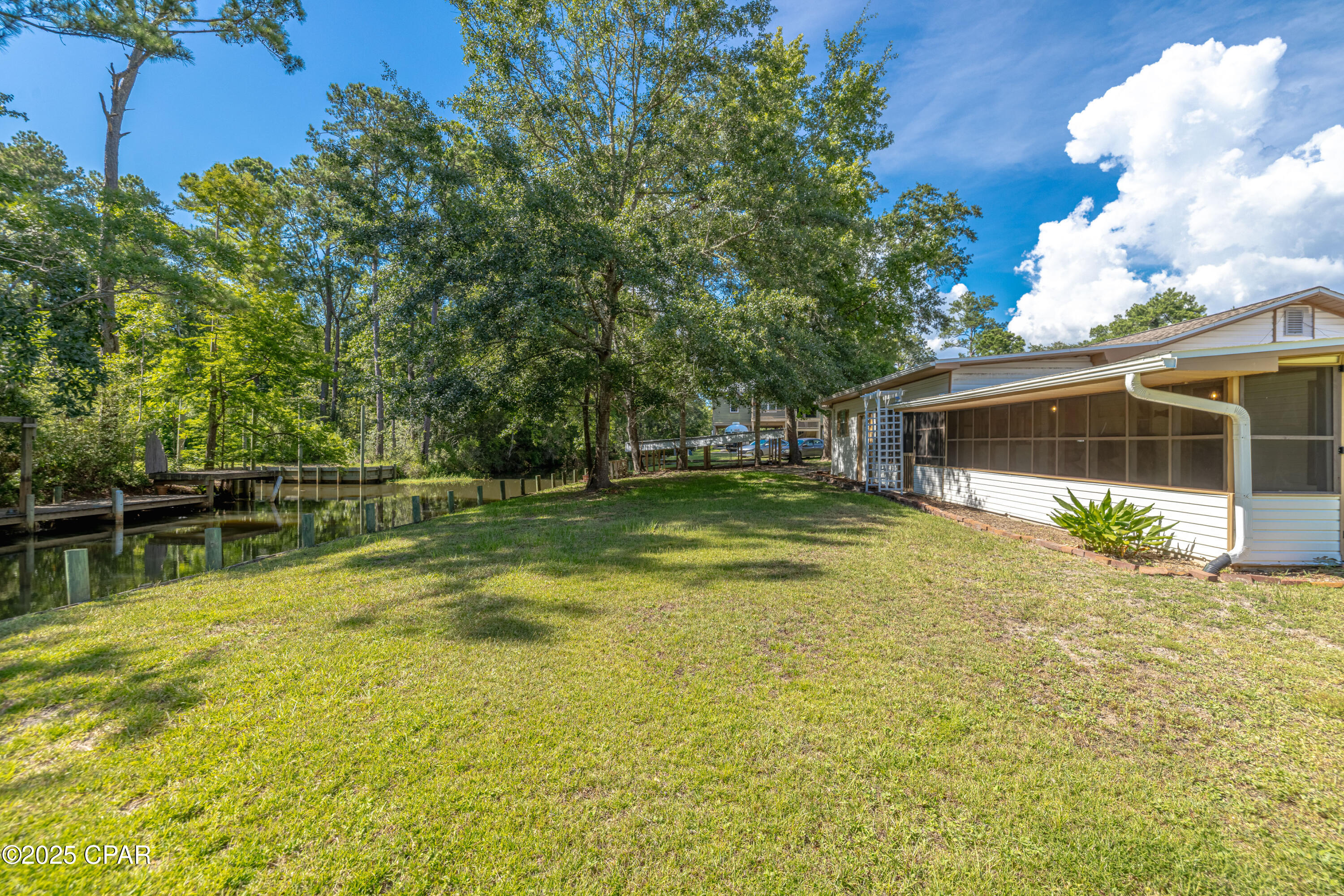 151 Swamp Haven Road Vernon FL 32462