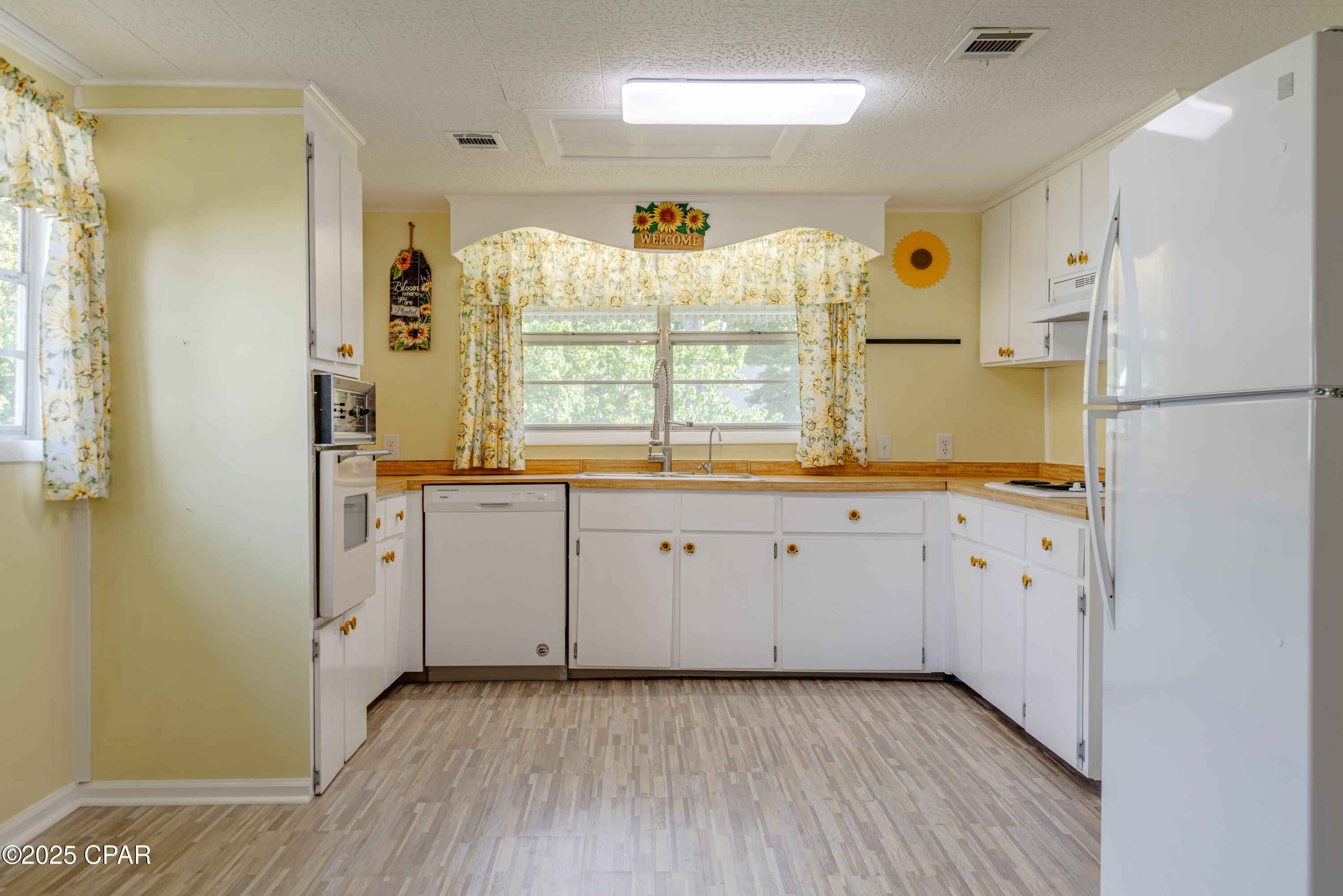 151 Swamp Haven Road Vernon FL 32462