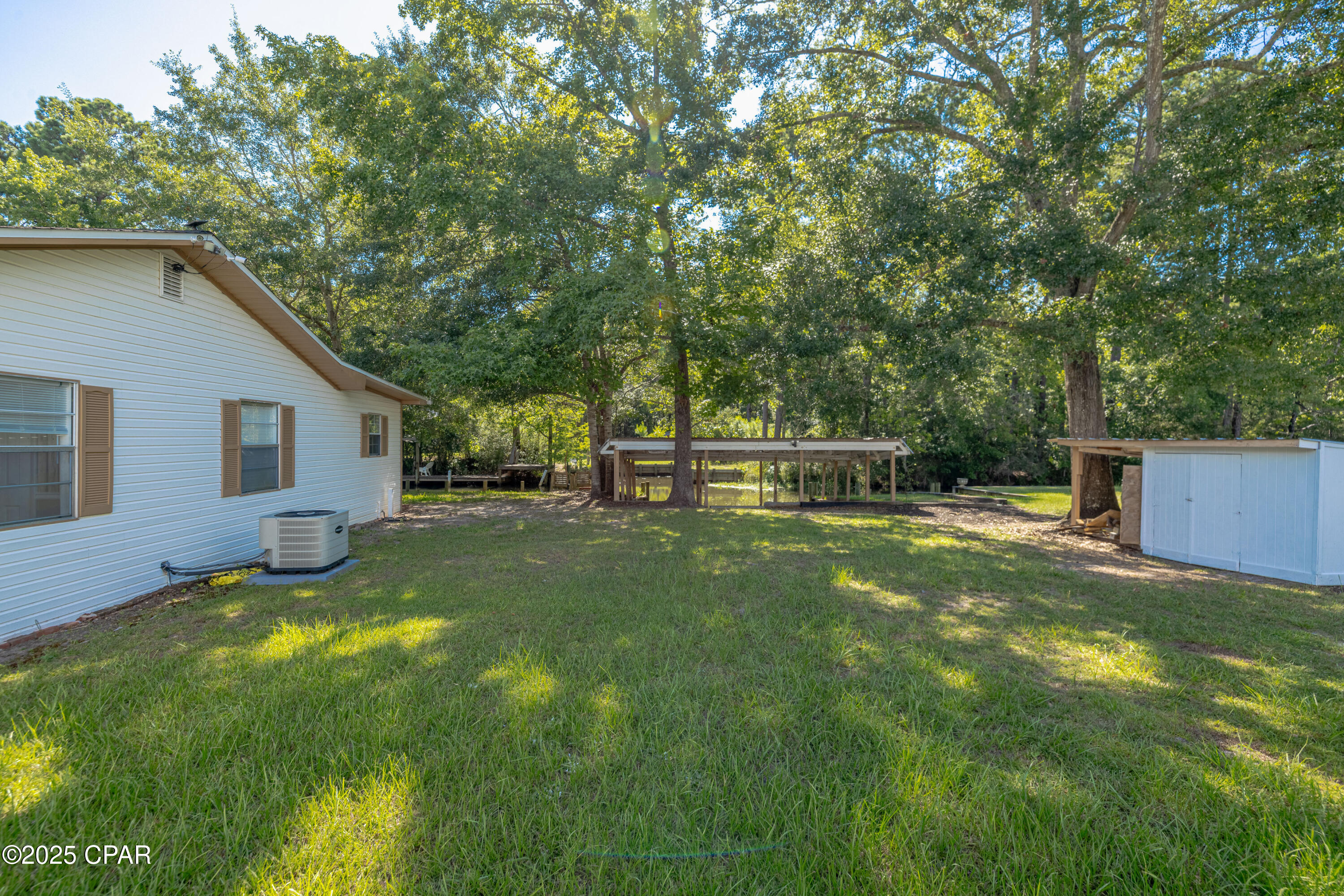 151 Swamp Haven Road Vernon FL 32462