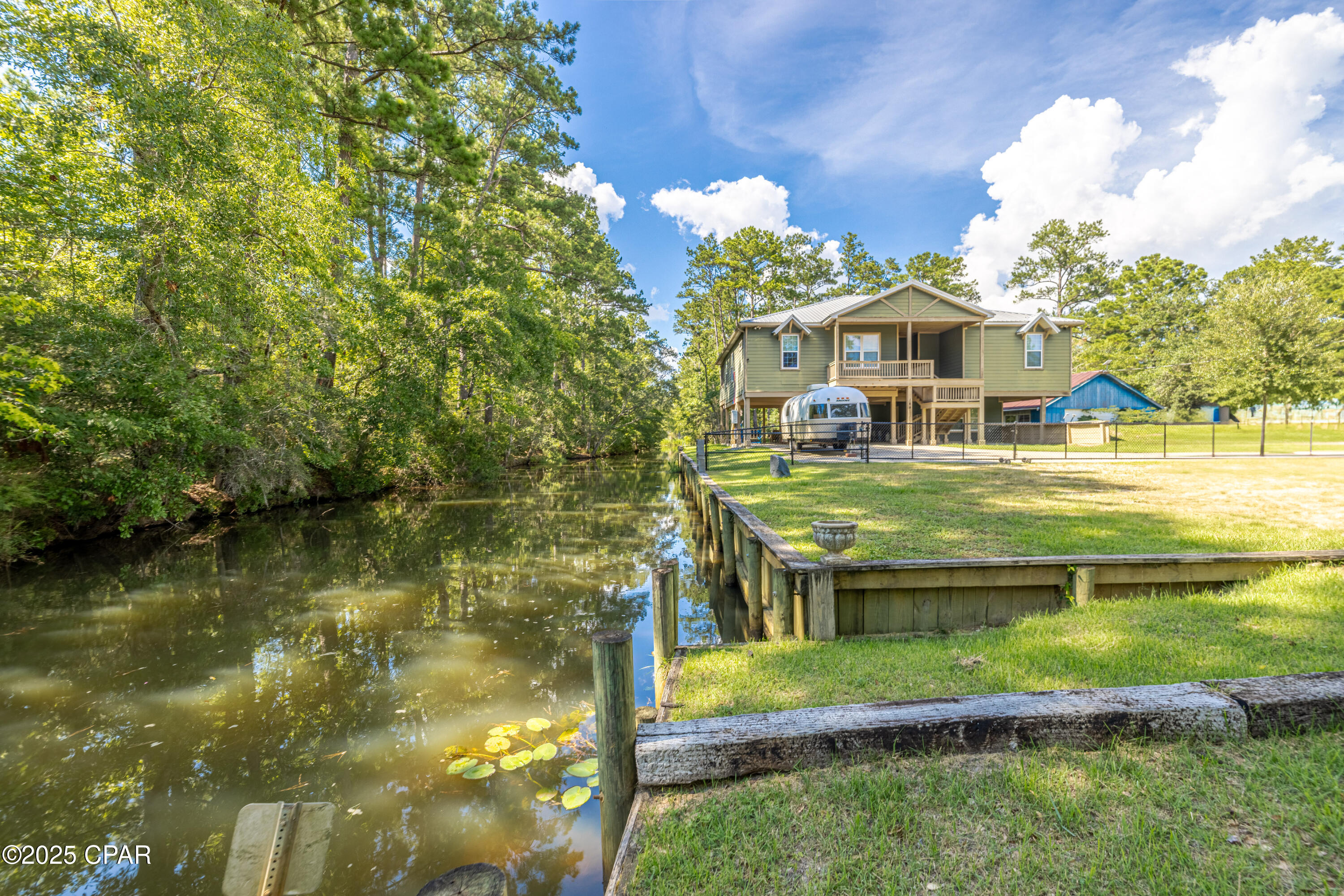 151 Swamp Haven Road Vernon FL 32462