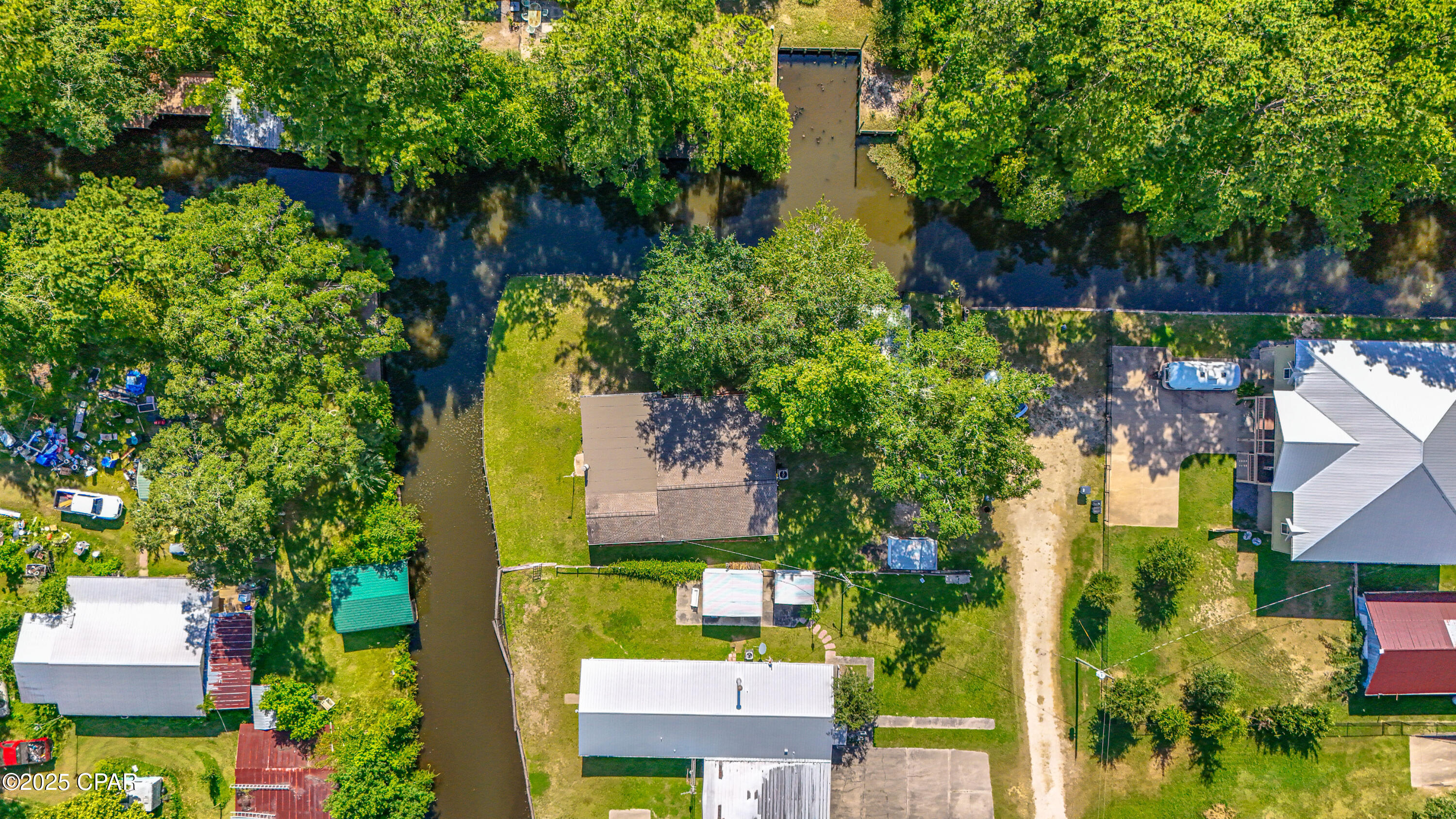 151 Swamp Haven Road Vernon FL 32462
