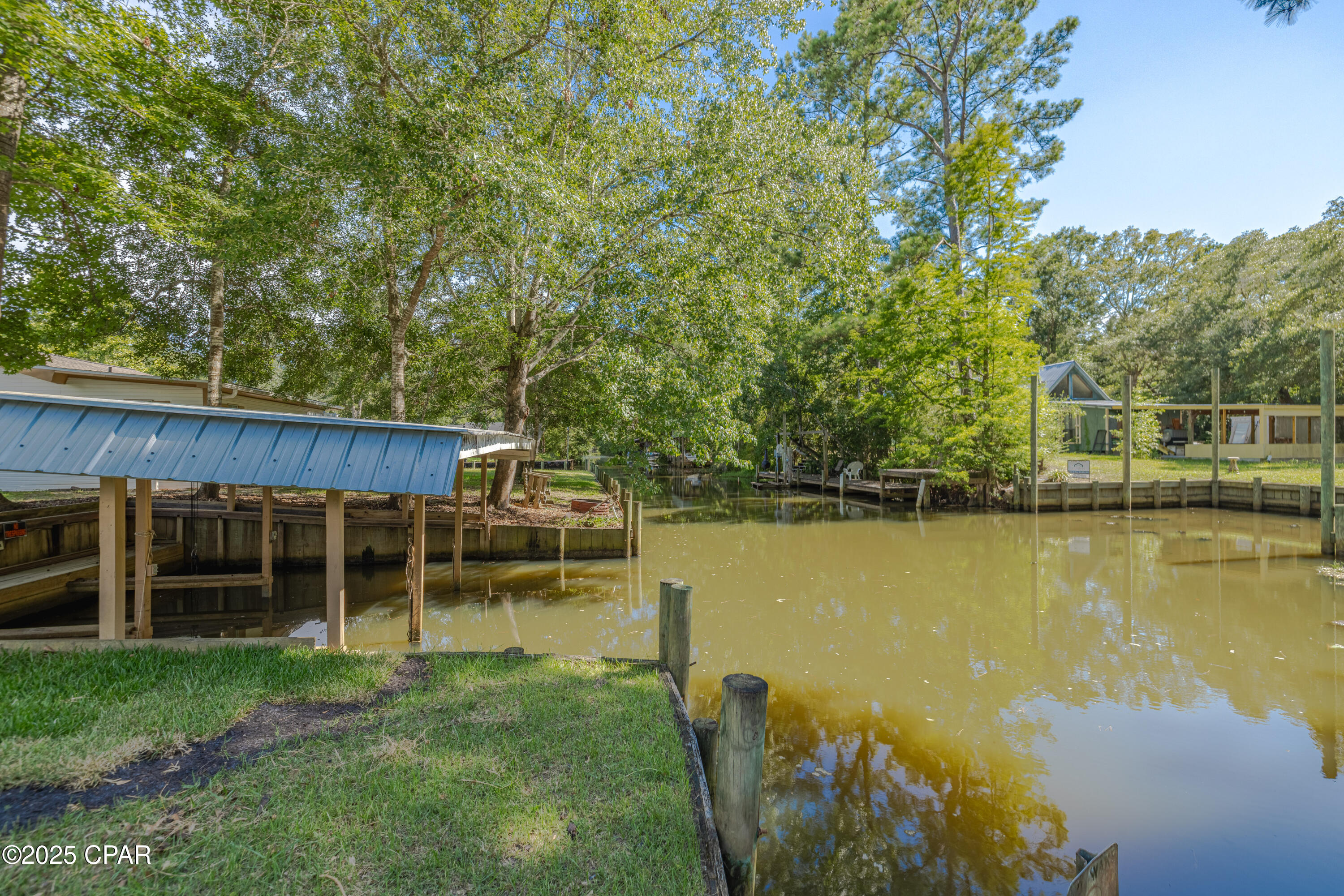 151 Swamp Haven Road Vernon FL 32462