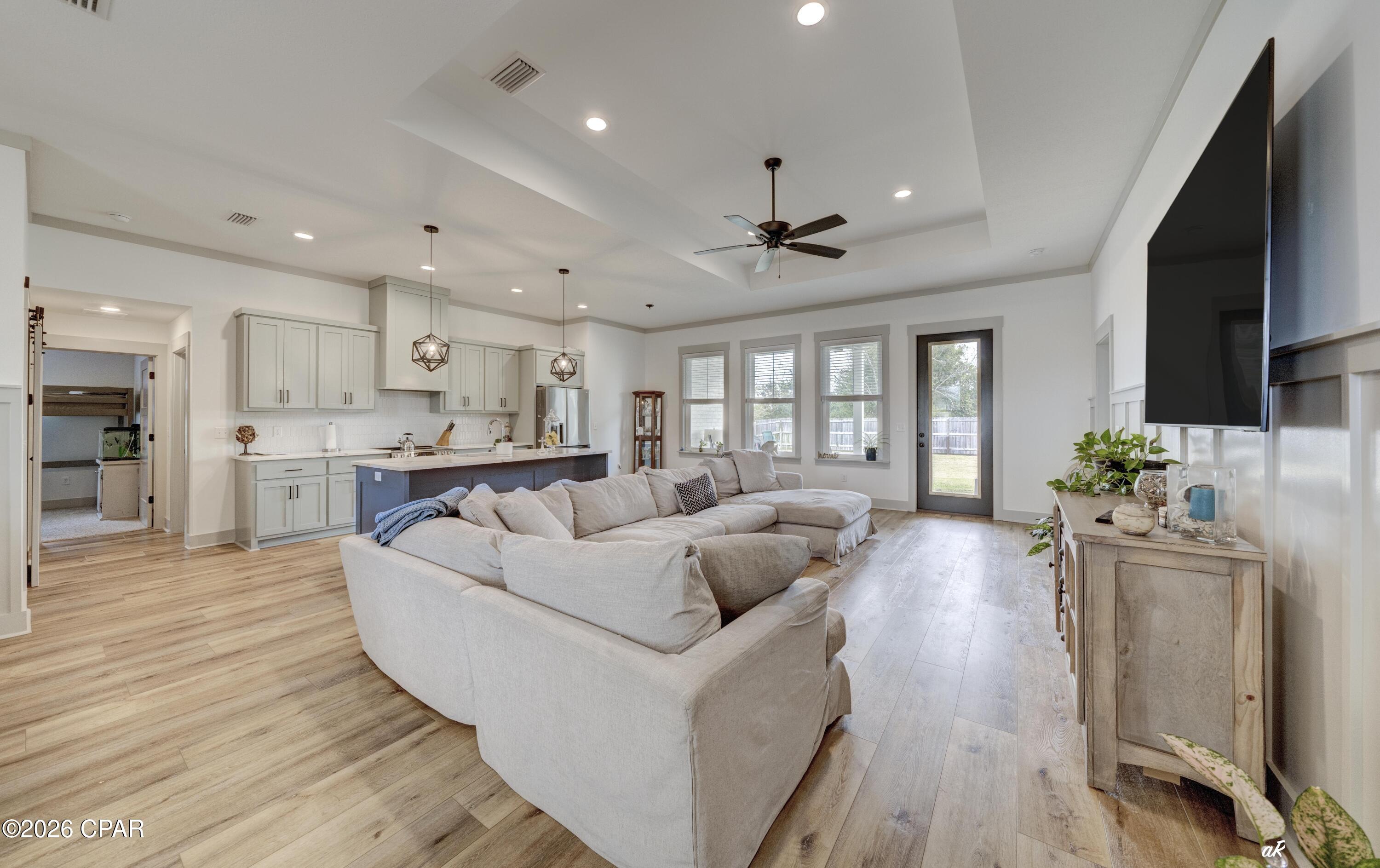 103 Lakeview Terrace Lynn Haven FL 32444